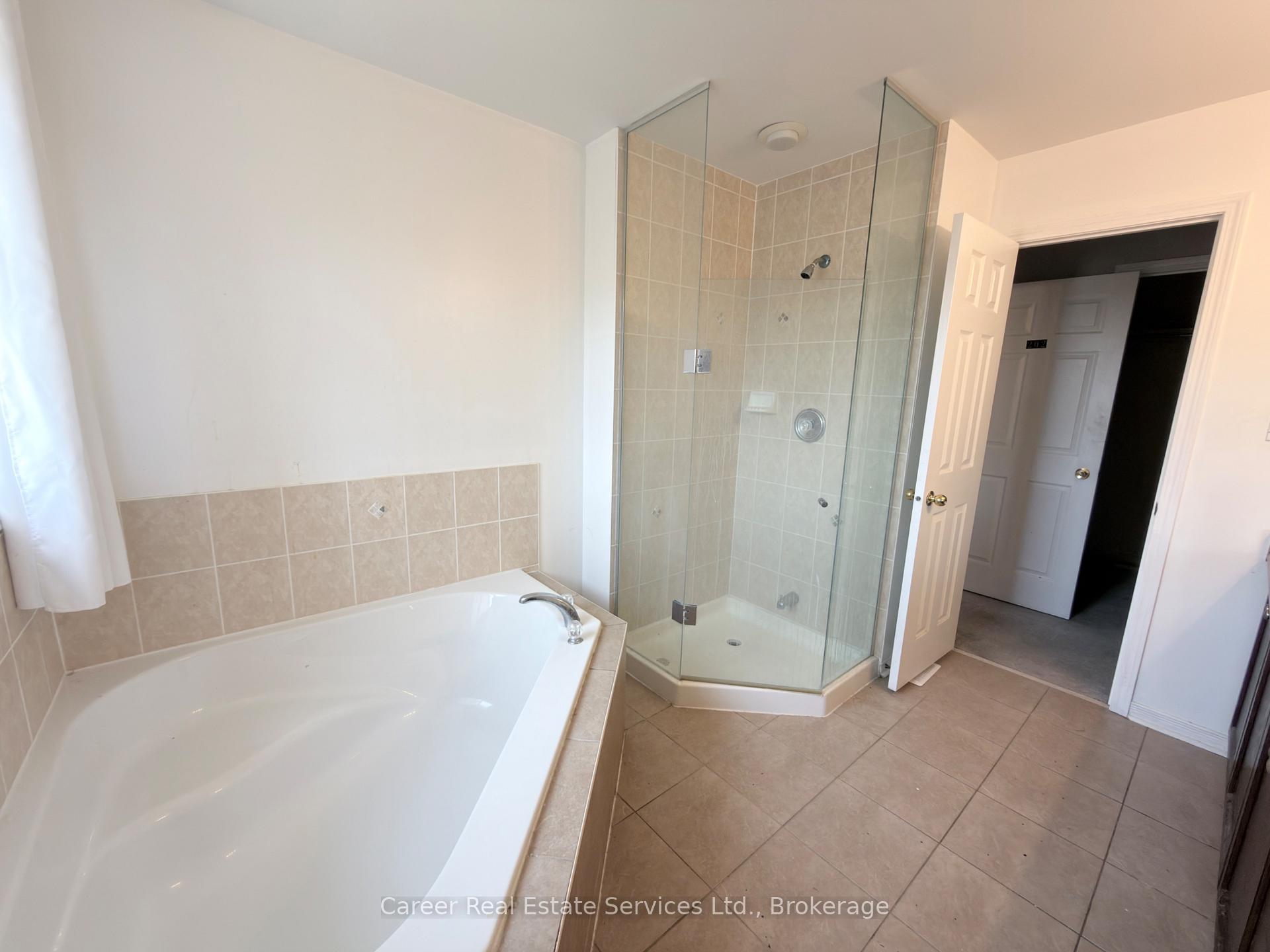 Photo 16 of 12 Cragg Crescent, Ajax, Northwest Ajax — HOMEH