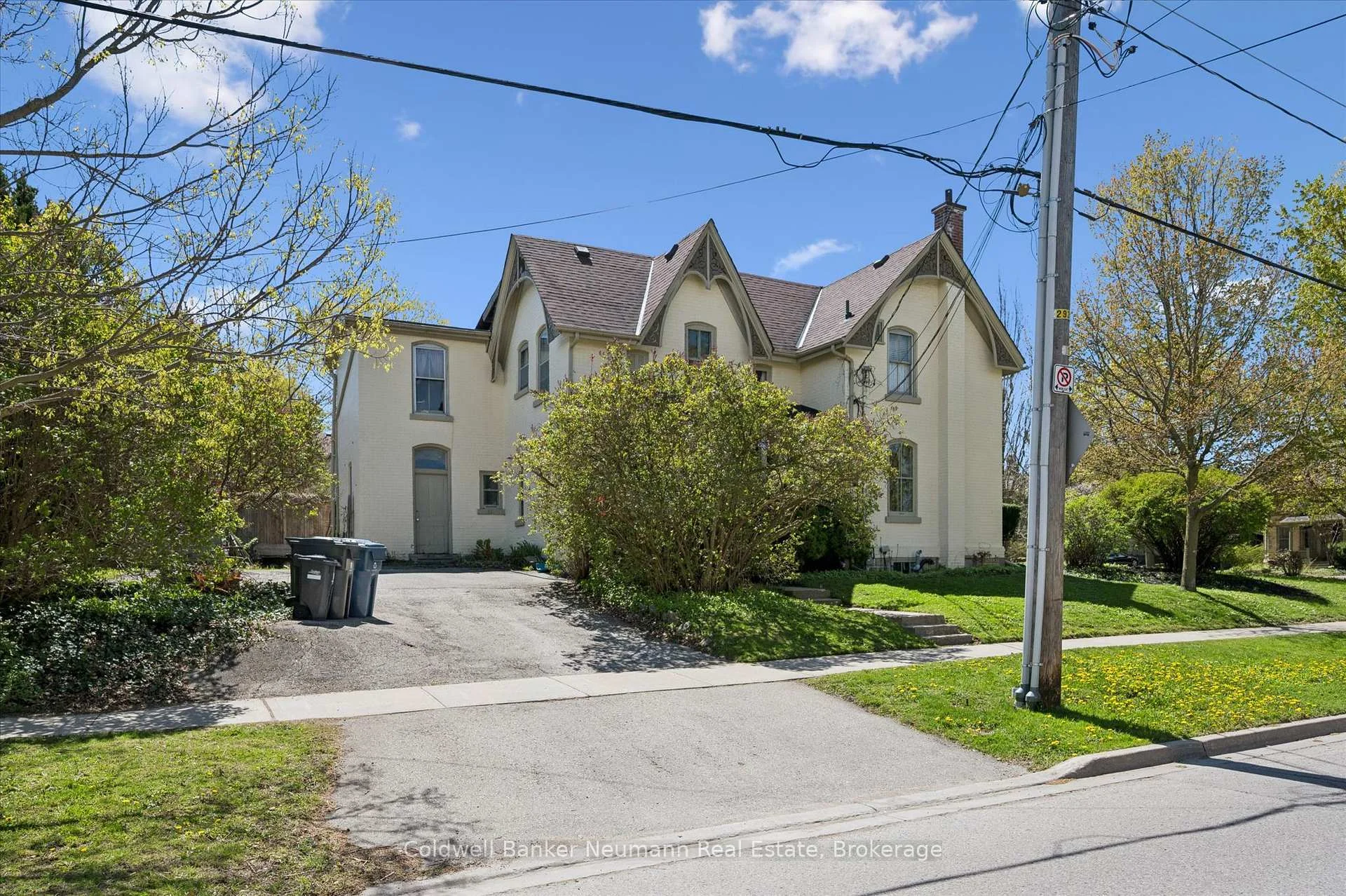 Photo 9 of 159 Glasgow Street N, Guelph, Downtown — HOMEH