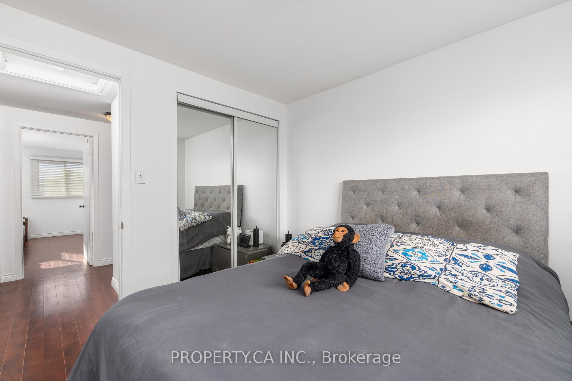 Photo 15 of 45 New Seabury Drive, Vaughan, Glen Shields — HOMEH