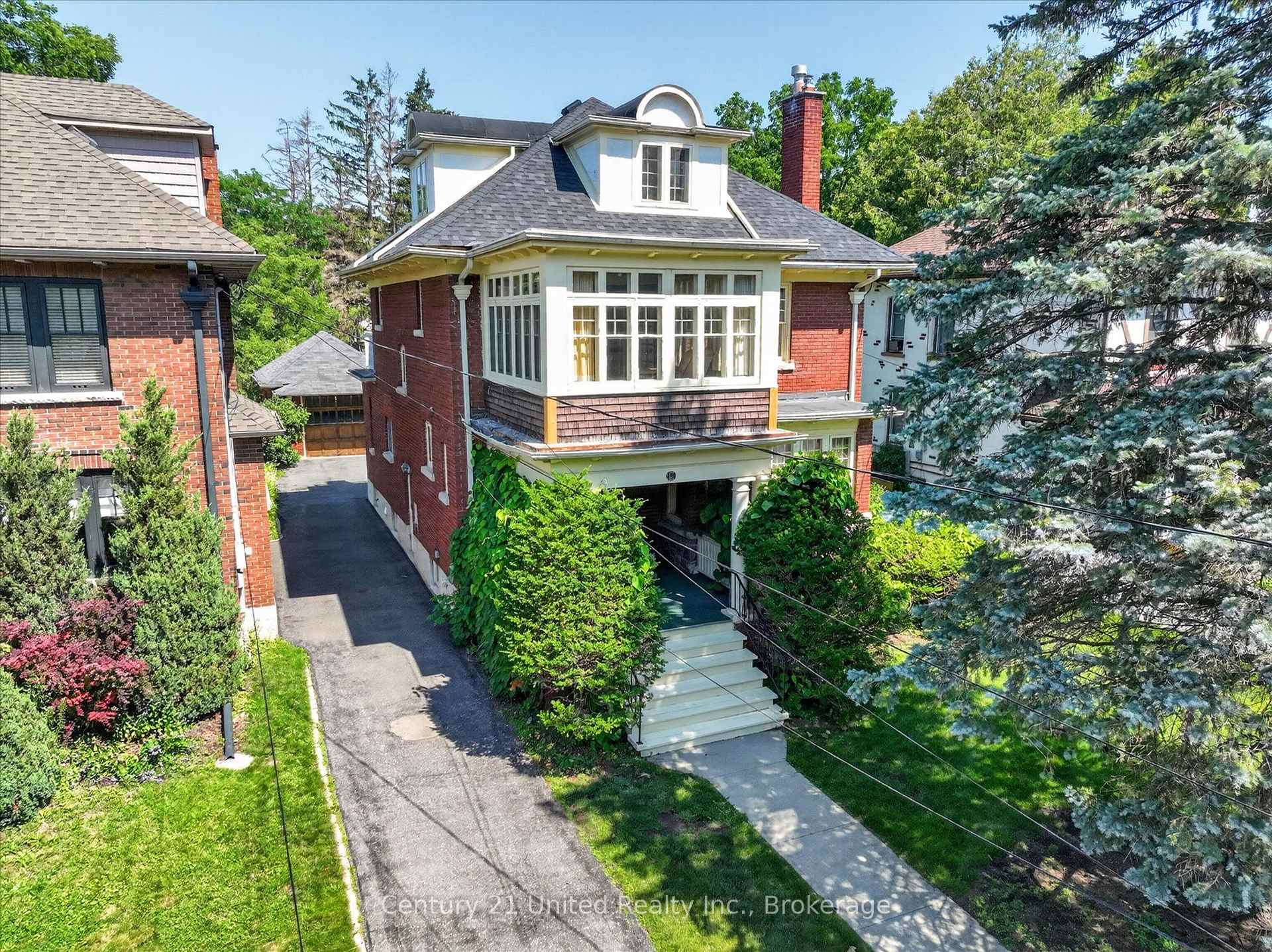 Photo 2 of 498 Weller Street, Peterborough, Town Ward 3 — HOMEH