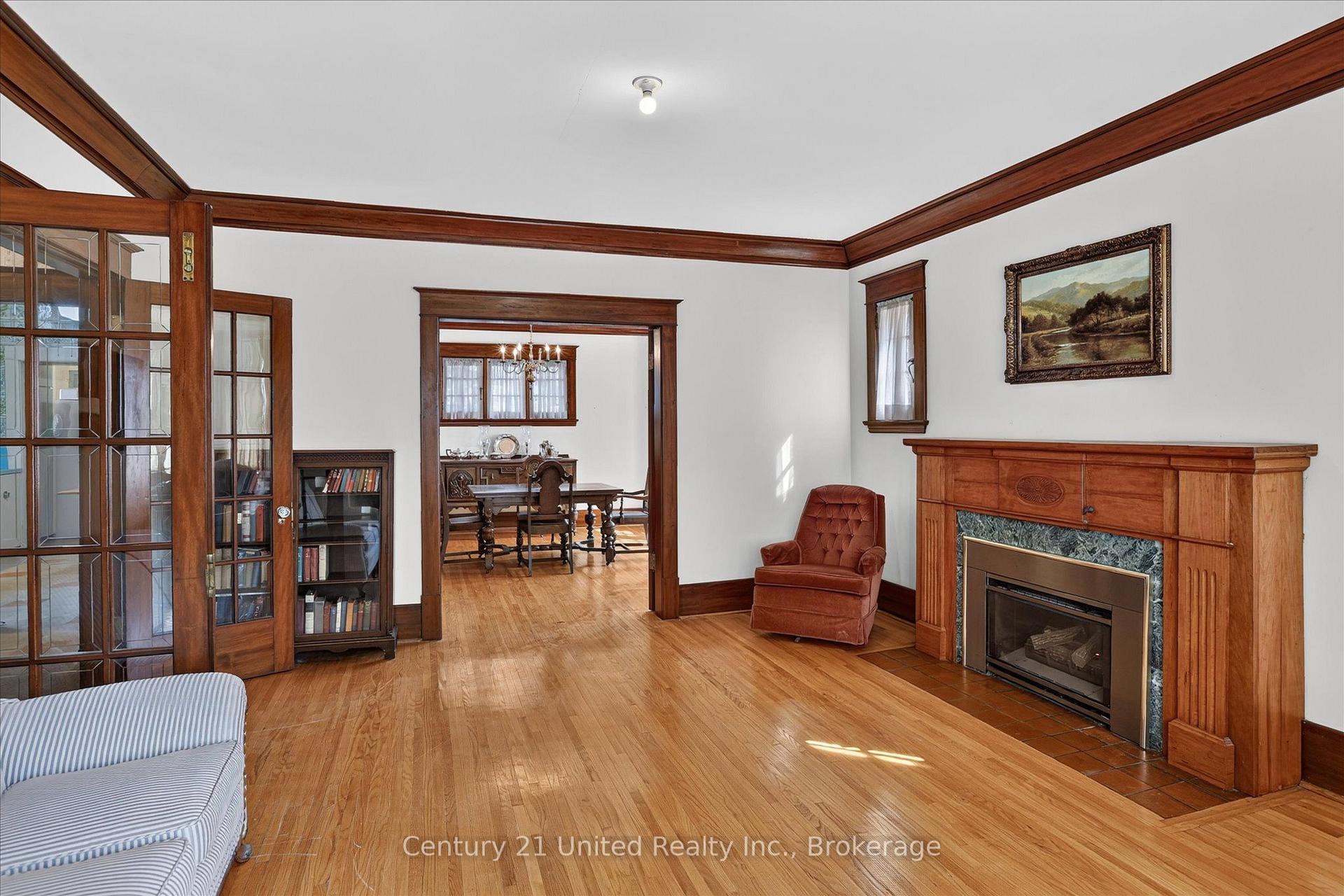 Photo 10 of 498 Weller Street, Peterborough, Town Ward 3 — HOMEH