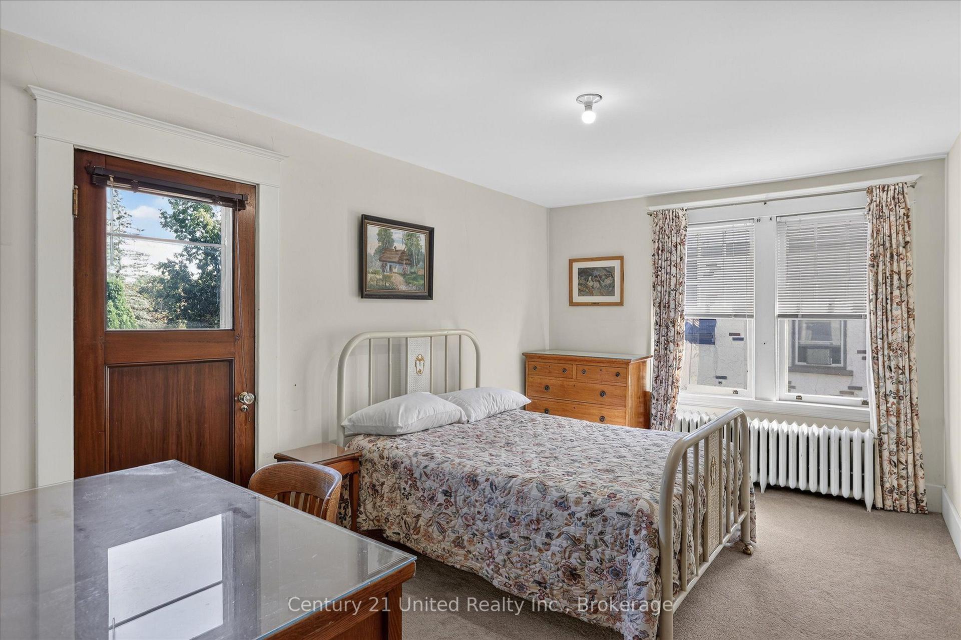 Photo 25 of 498 Weller Street, Peterborough, Town Ward 3 — HOMEH
