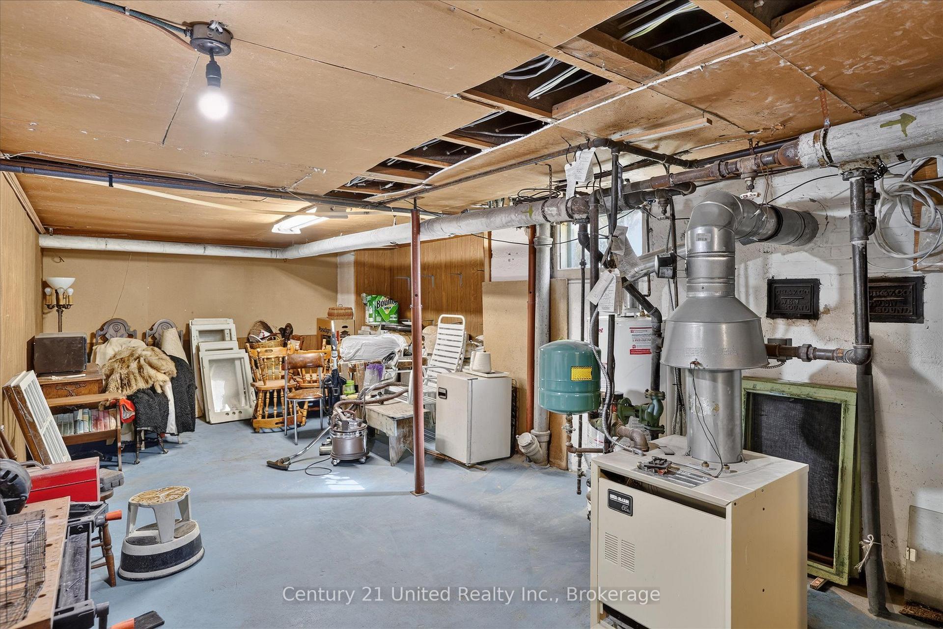 Photo 34 of 498 Weller Street, Peterborough, Town Ward 3 — HOMEH
