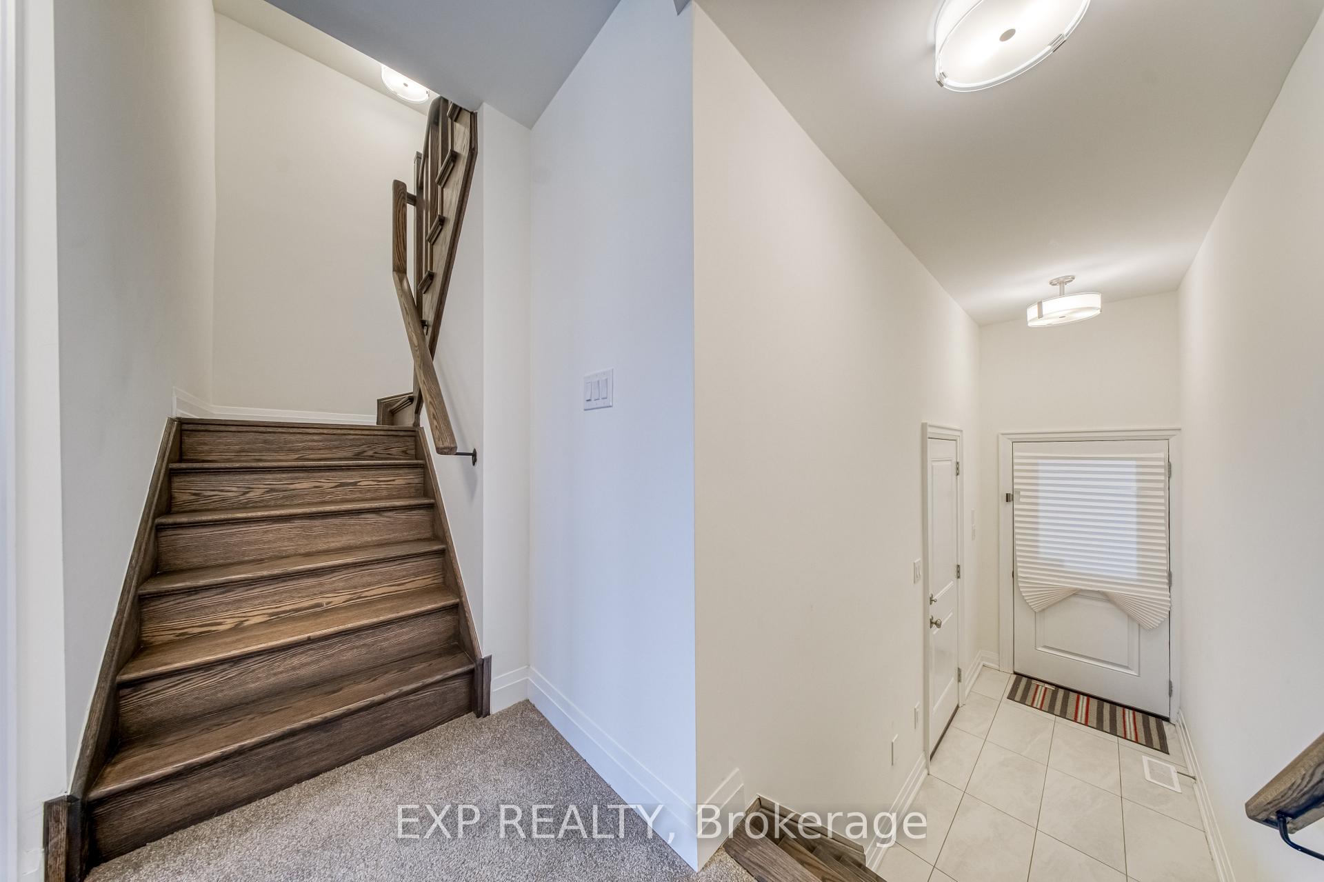 Photo 4 of 4259 Major Mackenzie Drive E, Markham, Angus Glen — HOMEH