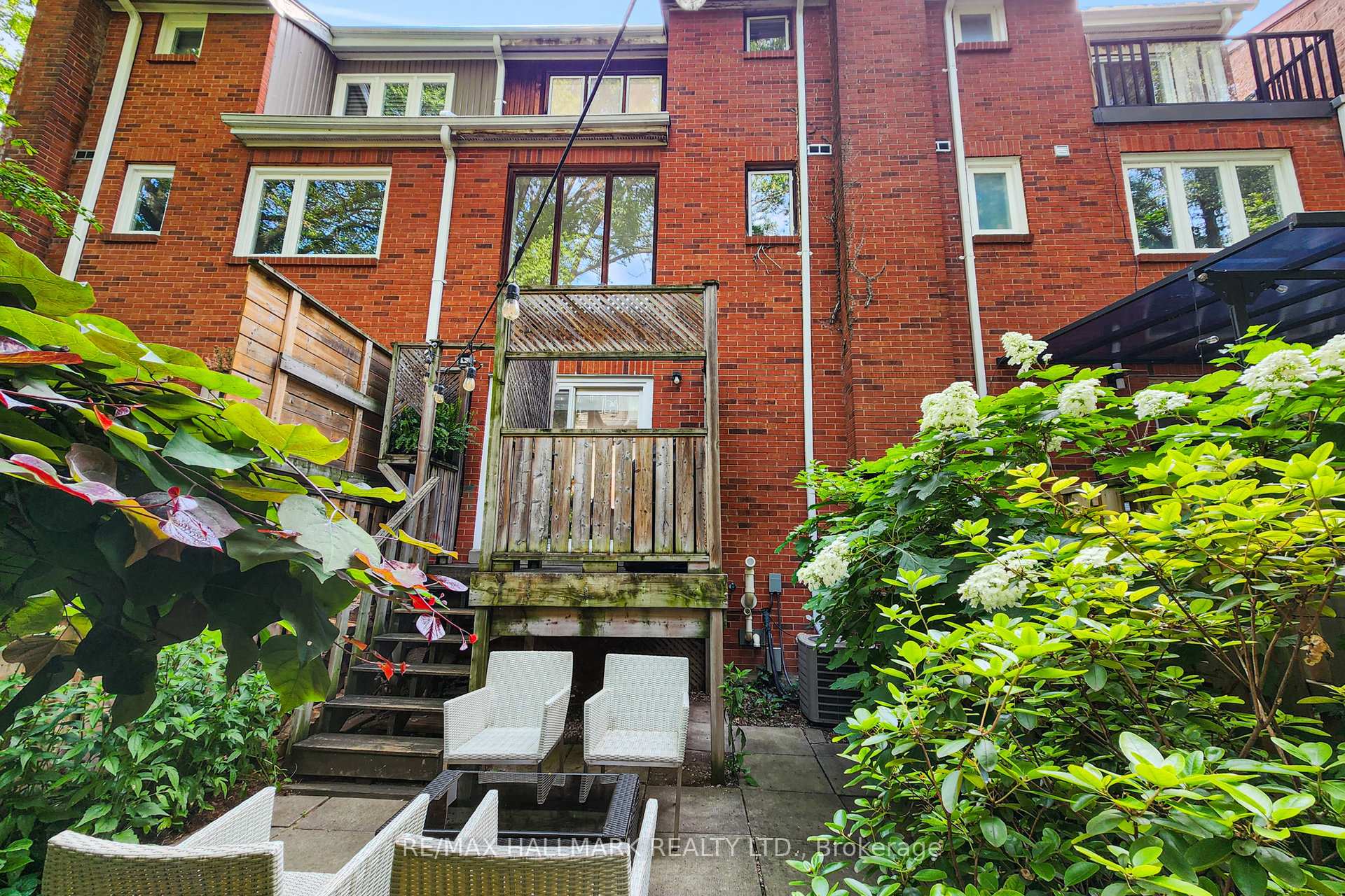 Photo 26 of 216 Milan Street, Toronto, Moss Park — HOMEH