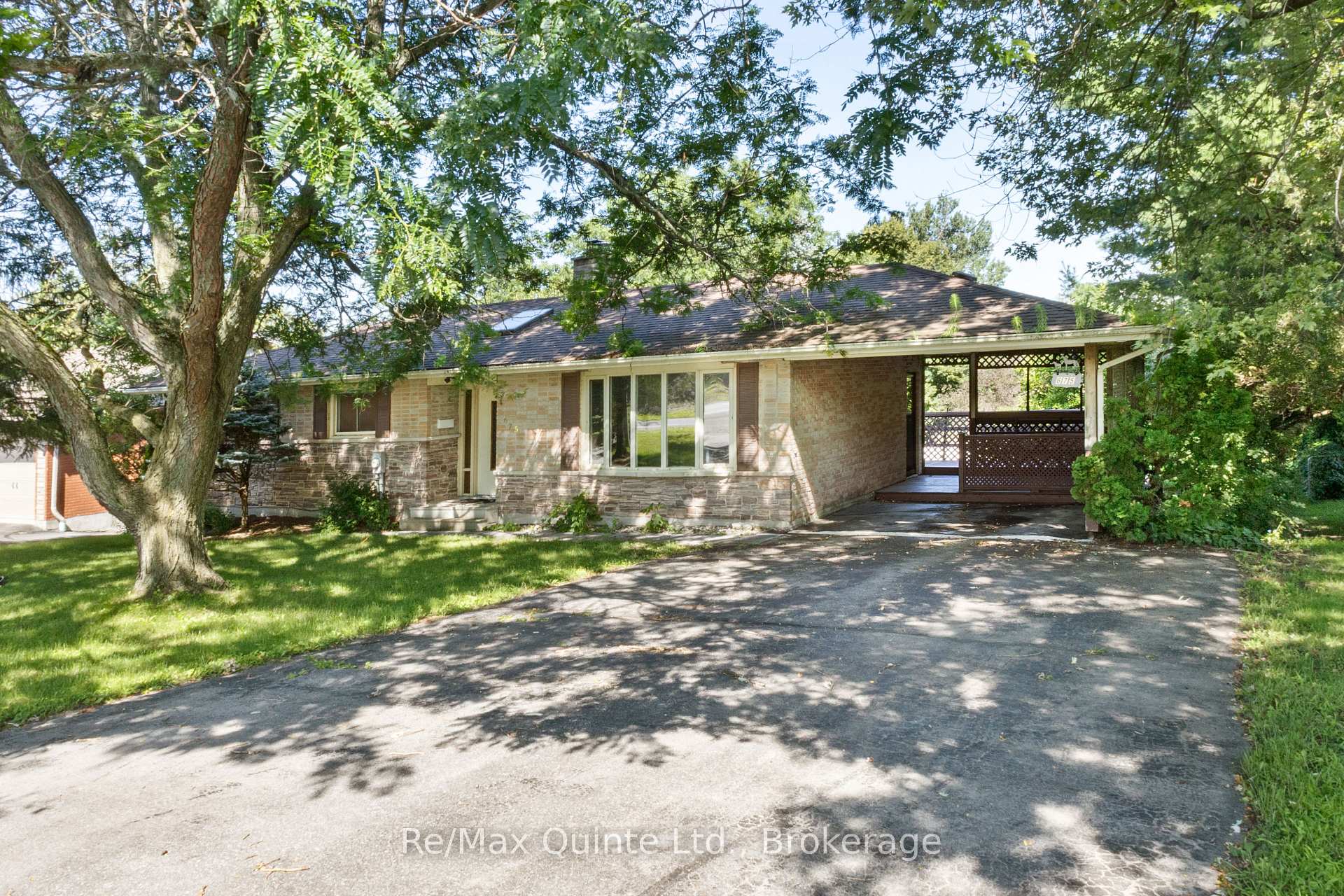 Photo 1 of 675 Palace Road, Greater Napanee, Greater Napanee — HOMEH