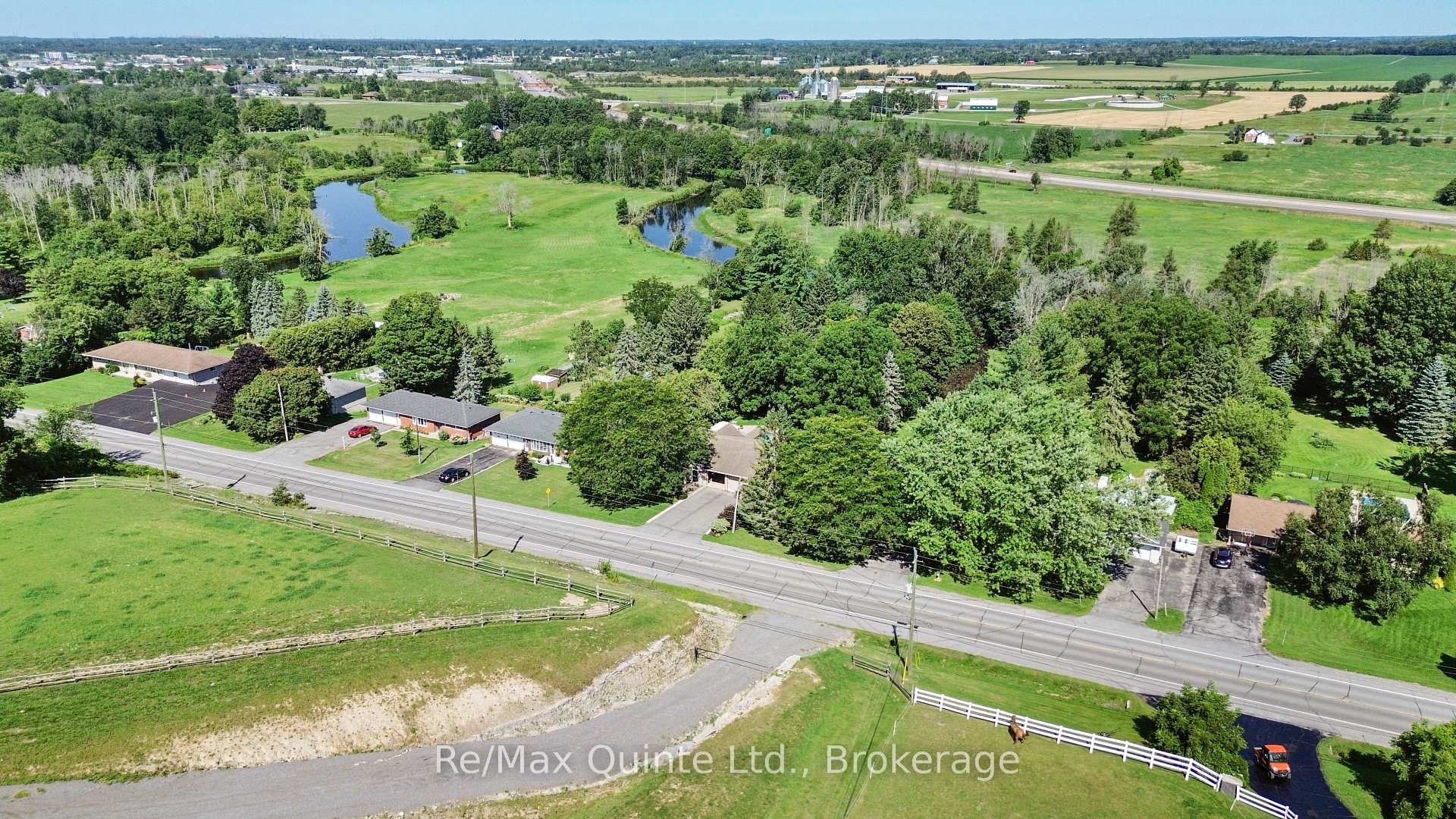Photo 3 of 675 Palace Road, Greater Napanee, Greater Napanee — HOMEH