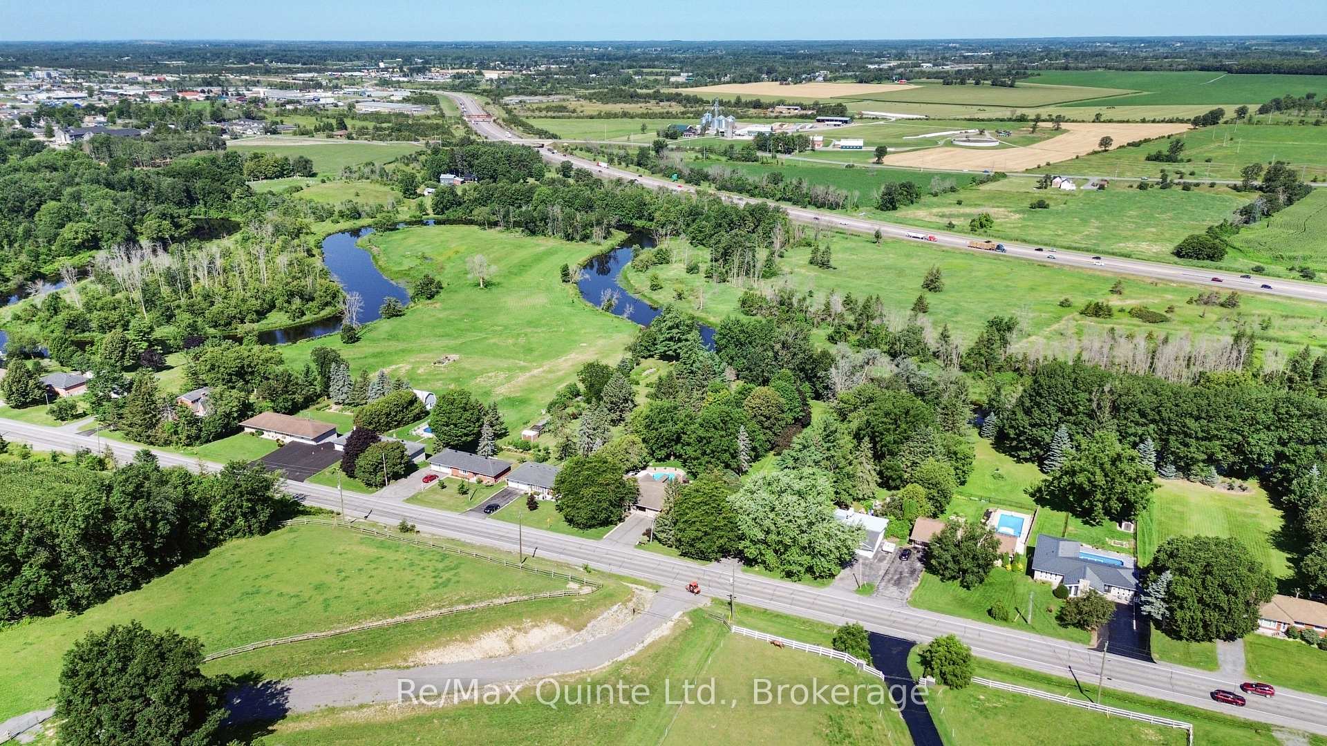 Photo 4 of 675 Palace Road, Greater Napanee, Greater Napanee — HOMEH