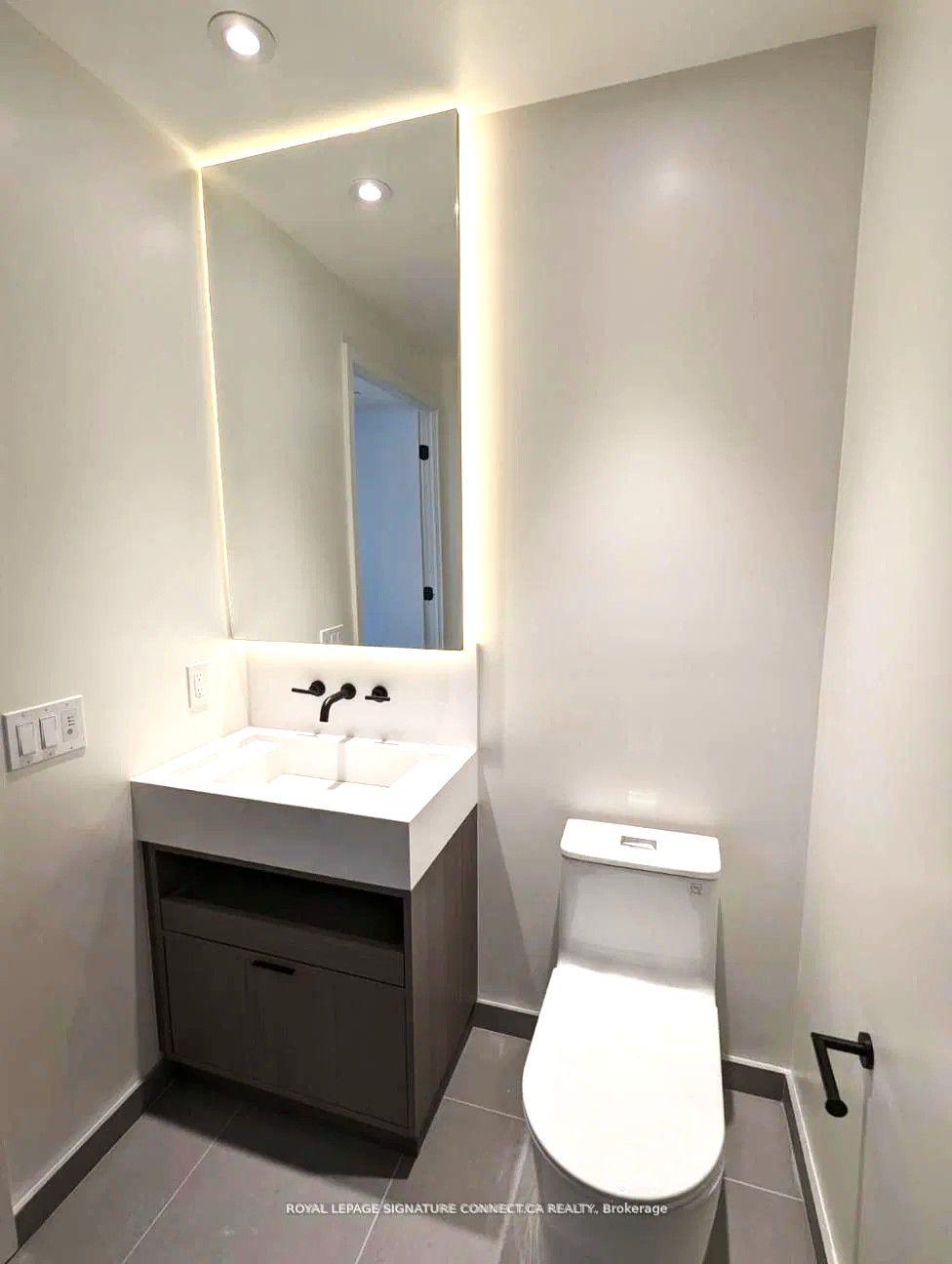 Photo 6 of Unit 1411, 55 Charles Street E, Toronto, Church-Yonge Corridor — HOMEH