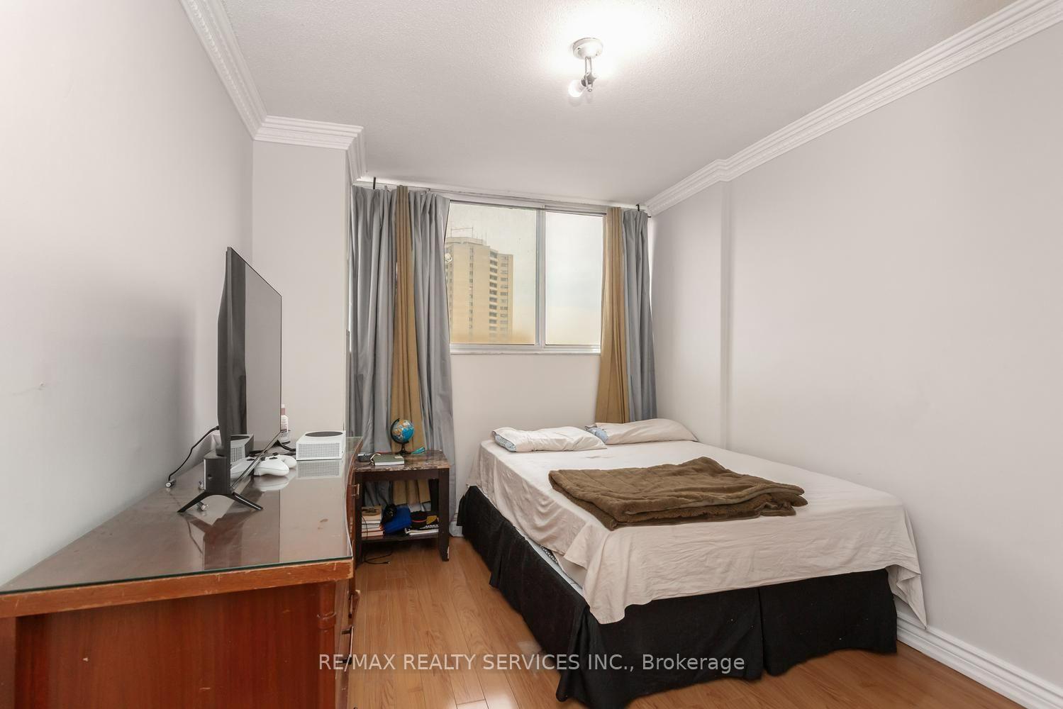 Photo 21 of Unit 11, 11 Wincott Drive, Etobicoke, Kingsview Village-The Westway — HOMEH