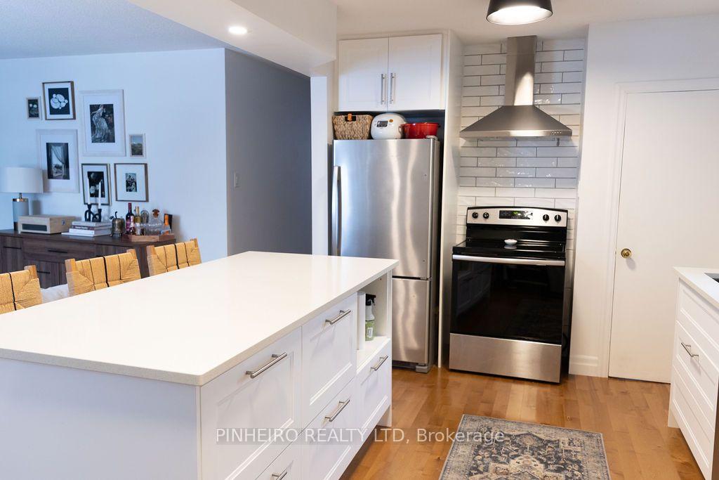 Photo 4 of 83 Emery Street W, London, South E — HOMEH