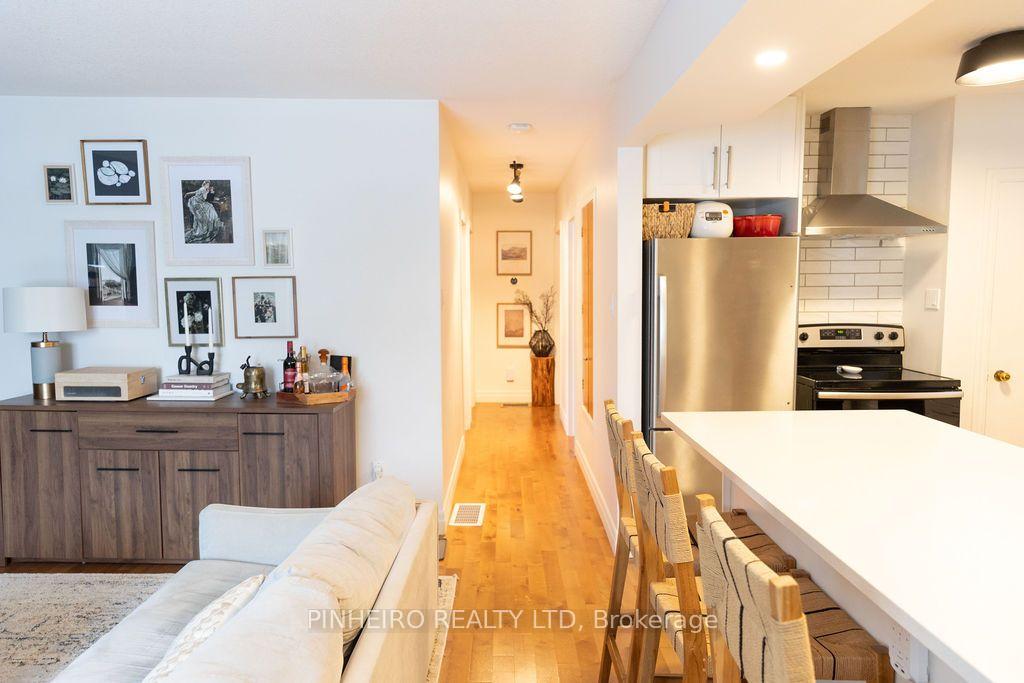 Photo 8 of 83 Emery Street W, London, South E — HOMEH