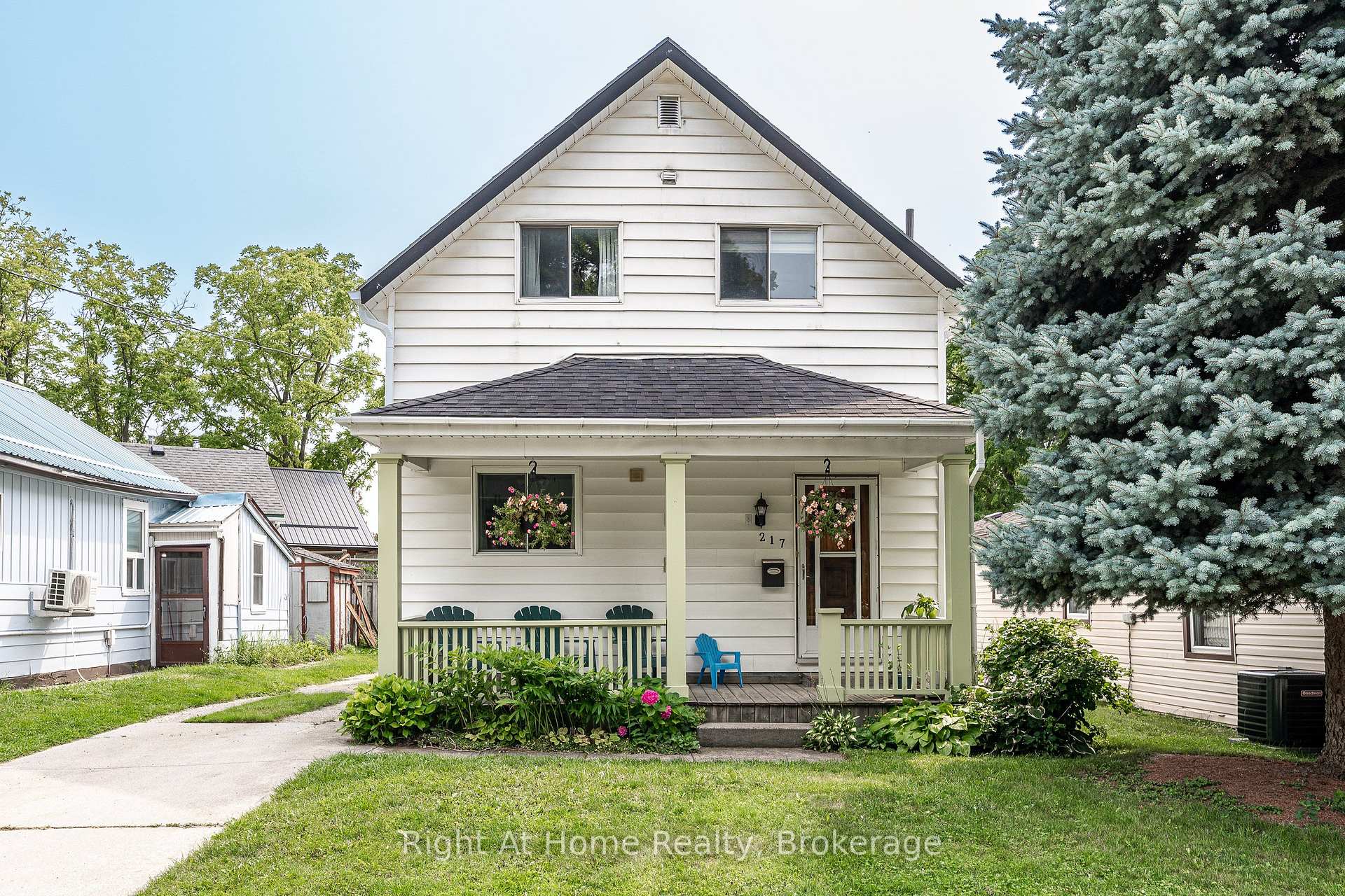 Front of 217 West Gore Street