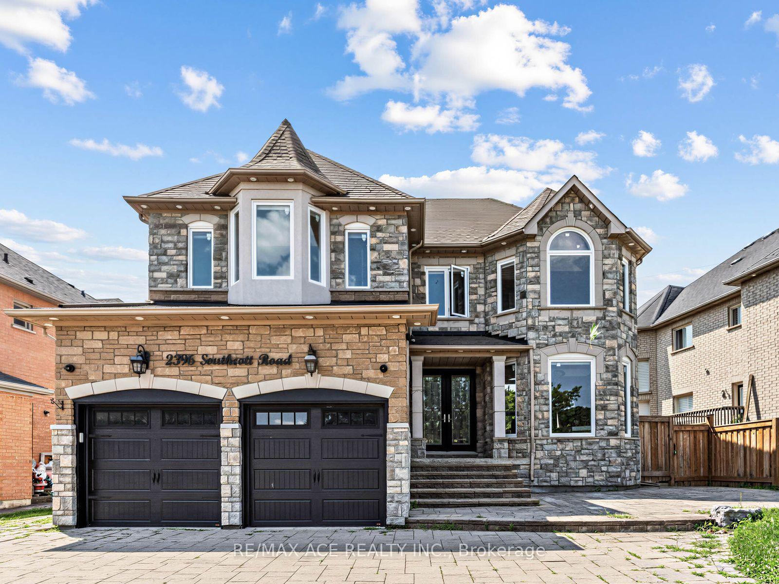 Photo 3 of 2396 Southcott Road, Pickering, Brock Ridge — HOMEH