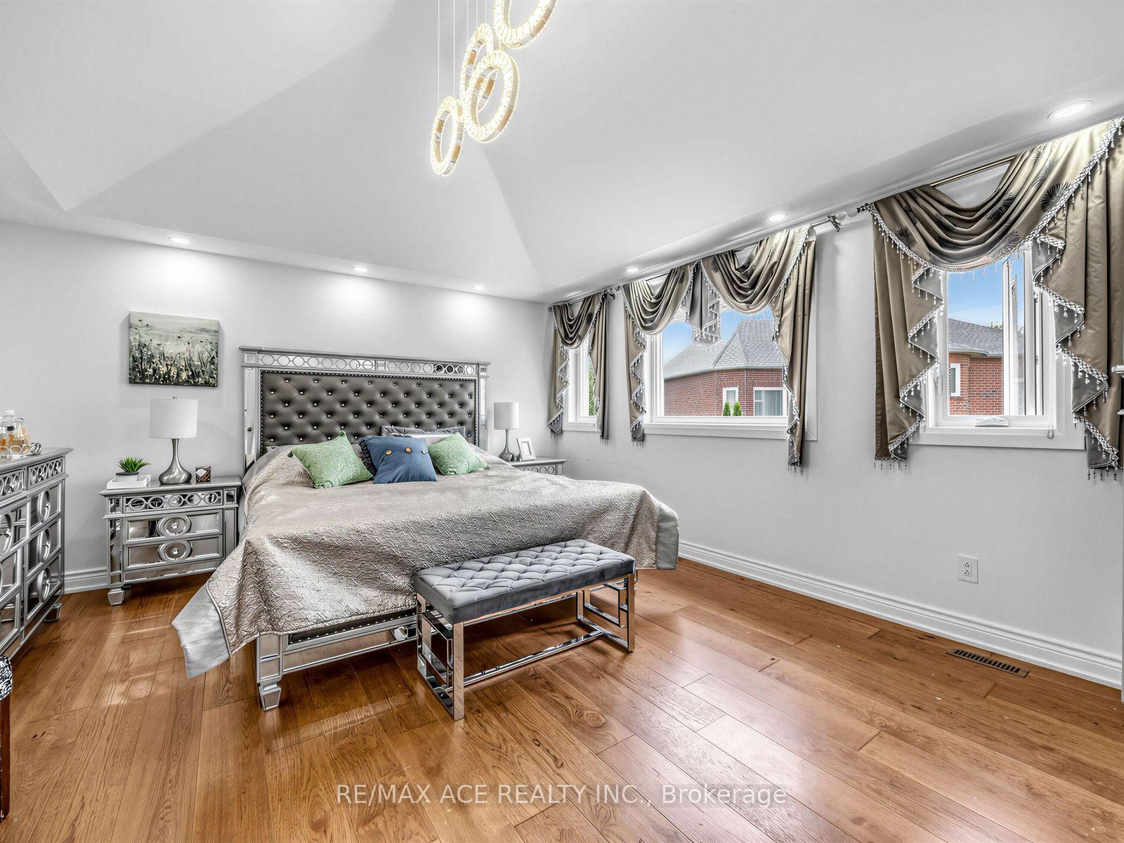 Photo 23 of 2396 Southcott Road, Pickering, Brock Ridge — HOMEH