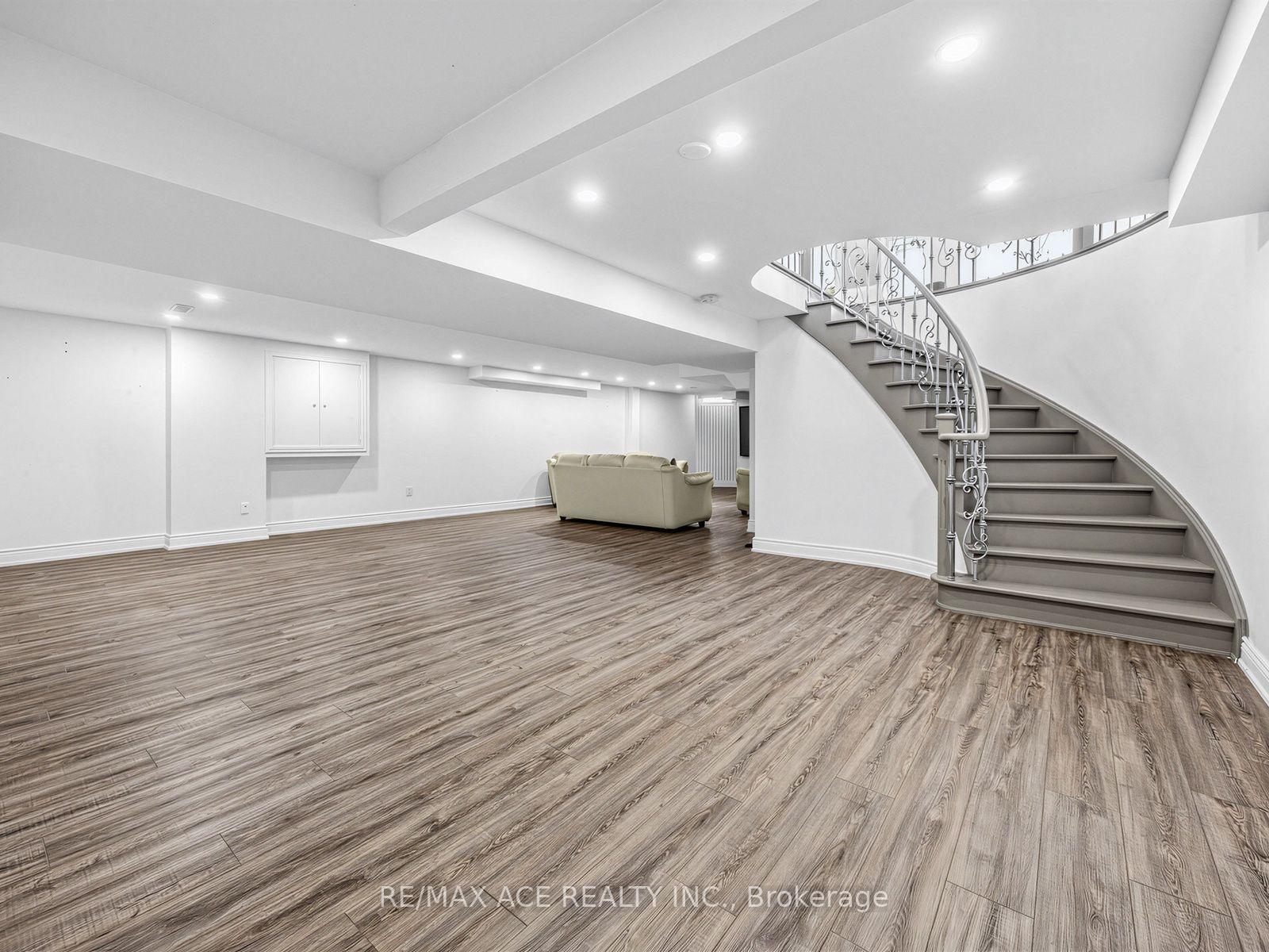 Photo 39 of 2396 Southcott Road, Pickering, Brock Ridge — HOMEH