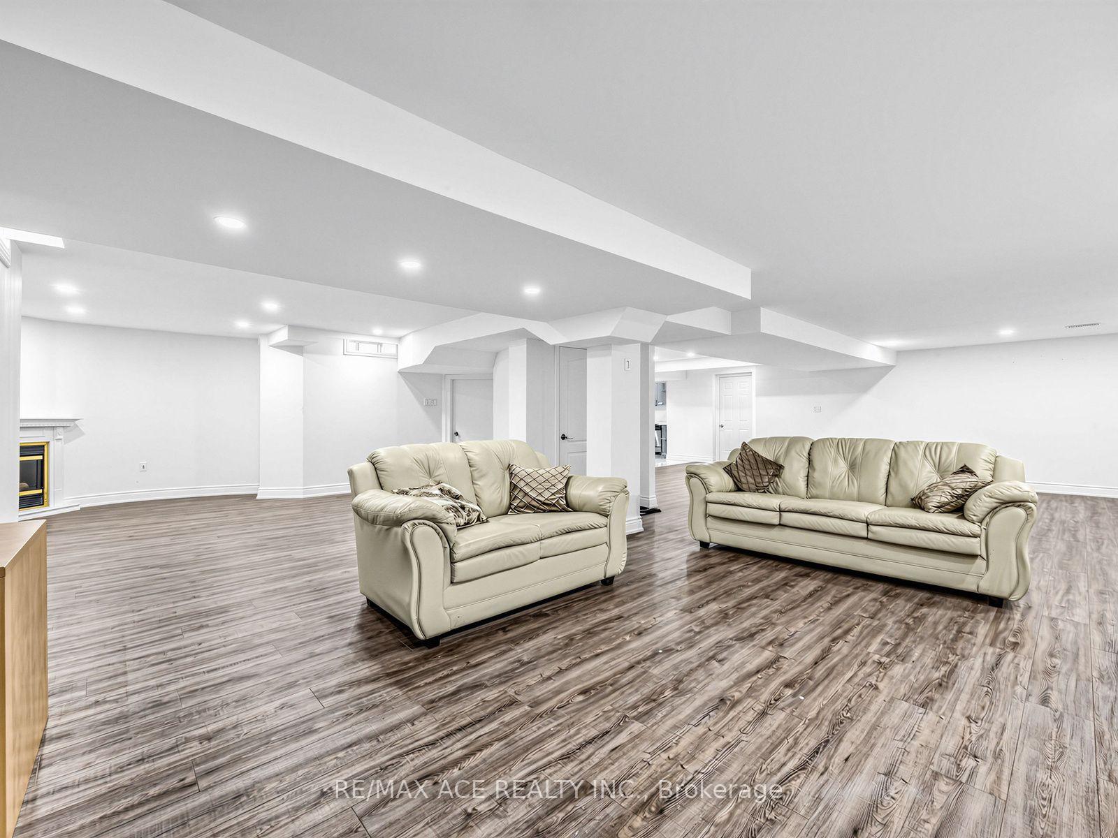 Photo 43 of 2396 Southcott Road, Pickering, Brock Ridge — HOMEH