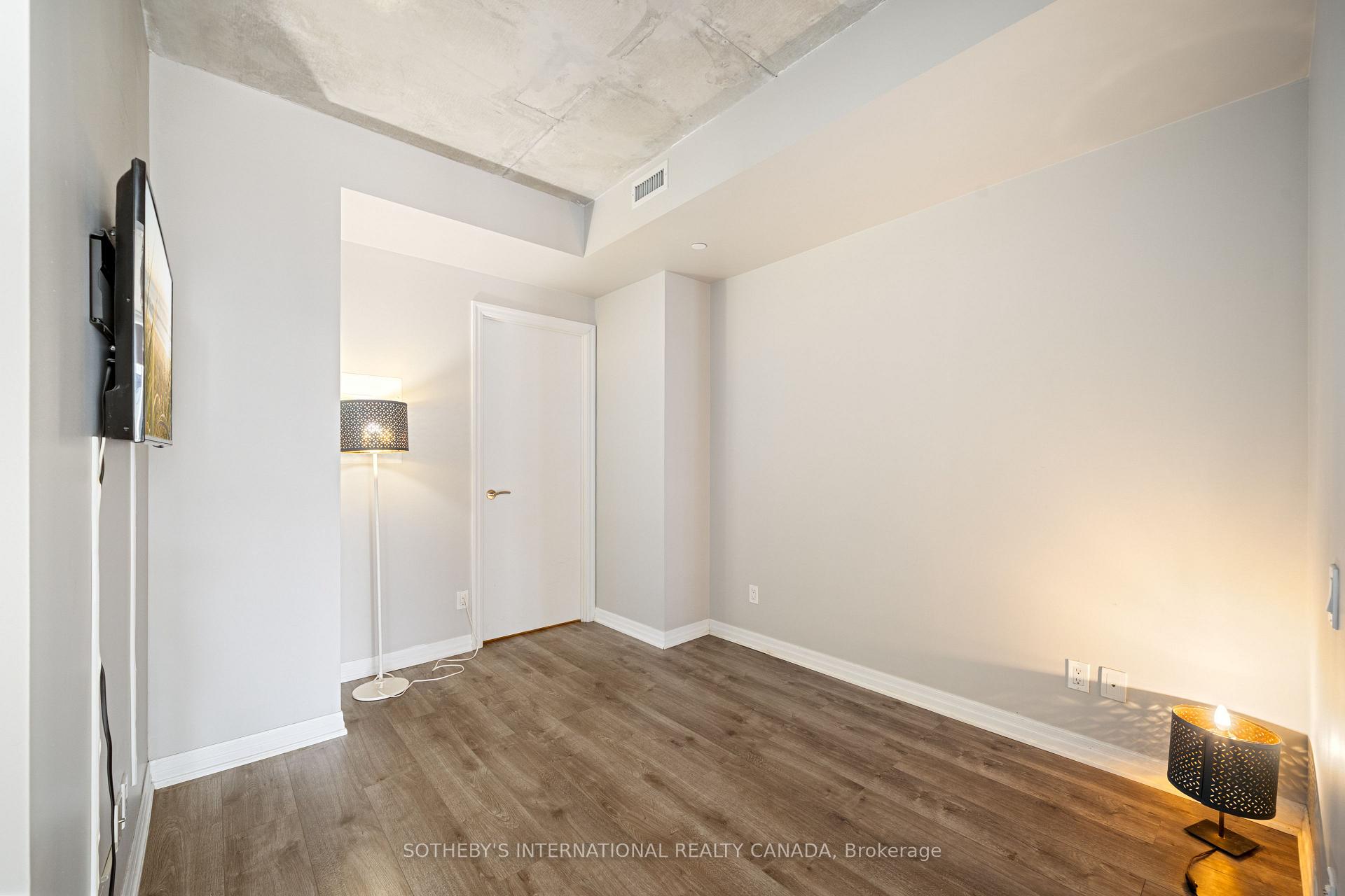Photo 33 of Unit 3303, 88 Blue Jays Way, Toronto, Waterfront Communities — HOMEH