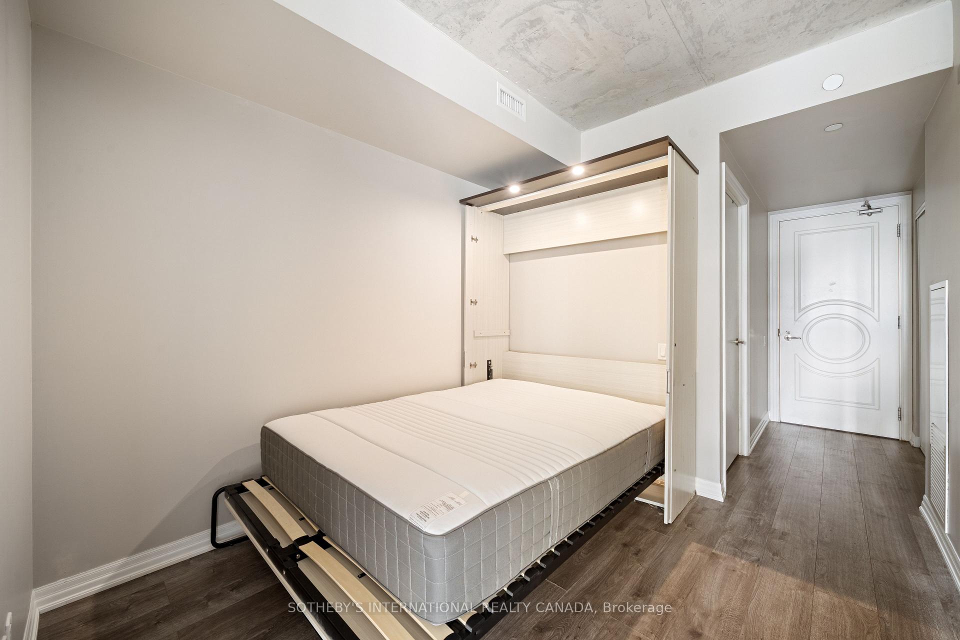 Photo 38 of Unit 3303, 88 Blue Jays Way, Toronto, Waterfront Communities — HOMEH