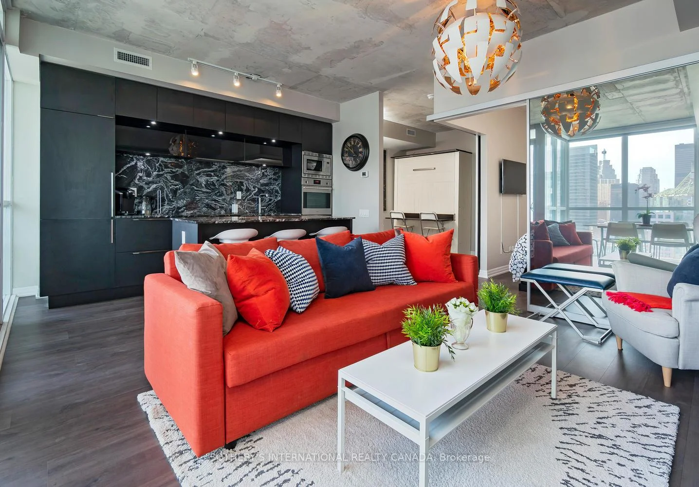 Photo 9 of Unit 3303, 88 Blue Jays Way, Toronto, Waterfront Communities — HOMEH