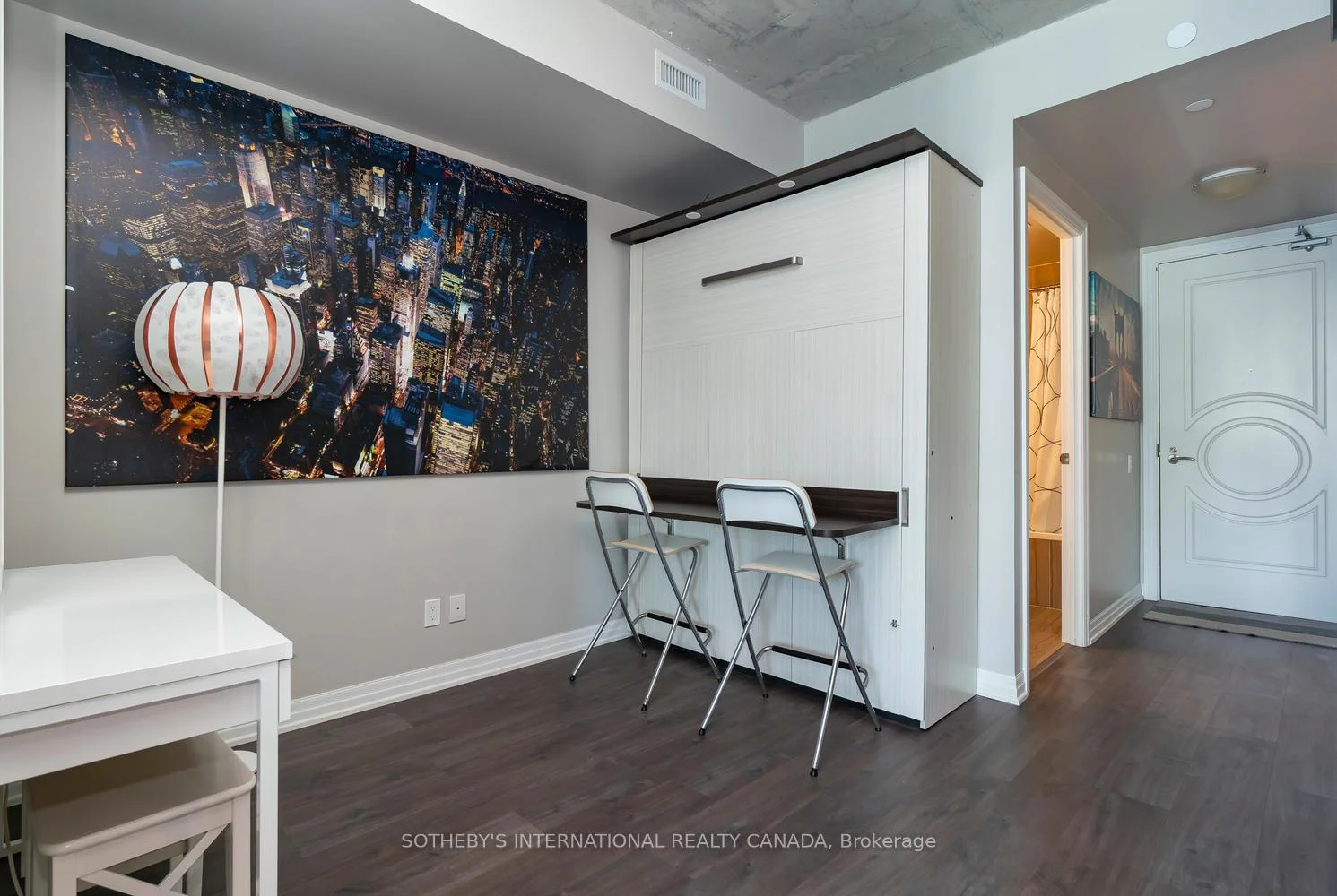 Photo 16 of Unit 3303, 88 Blue Jays Way, Toronto, Waterfront Communities — HOMEH