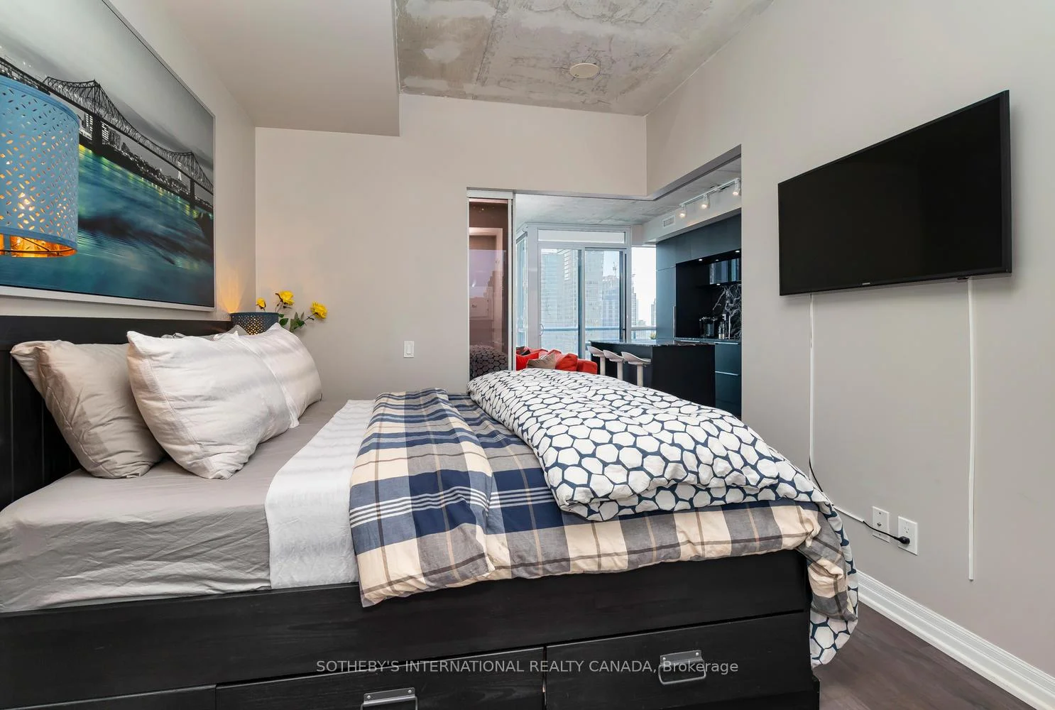 Photo 19 of Unit 3303, 88 Blue Jays Way, Toronto, Waterfront Communities — HOMEH
