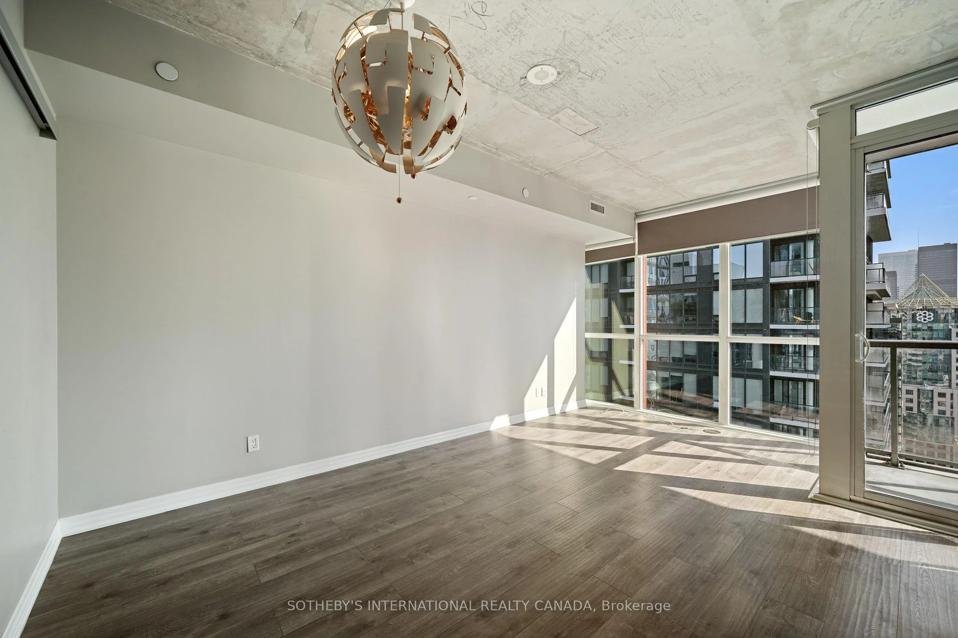 Photo 23 of Unit 3303, 88 Blue Jays Way, Toronto, Waterfront Communities — HOMEH