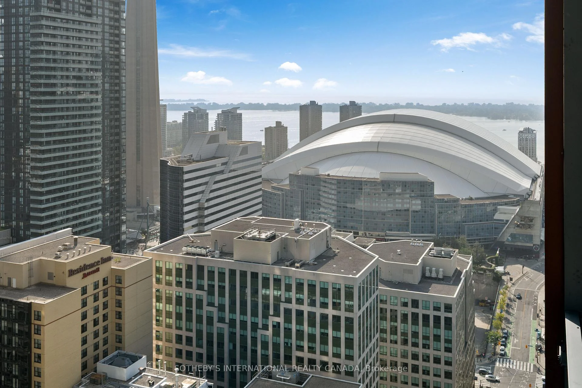 Photo 43 of Unit 3303, 88 Blue Jays Way, Toronto, Waterfront Communities — HOMEH