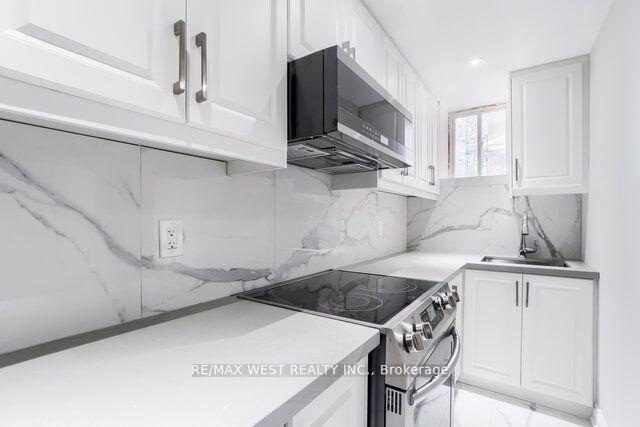 Photo 9 of Unit Basement, 63 Belvidere Avenue, Toronto, Oakwood Village — HOMEH