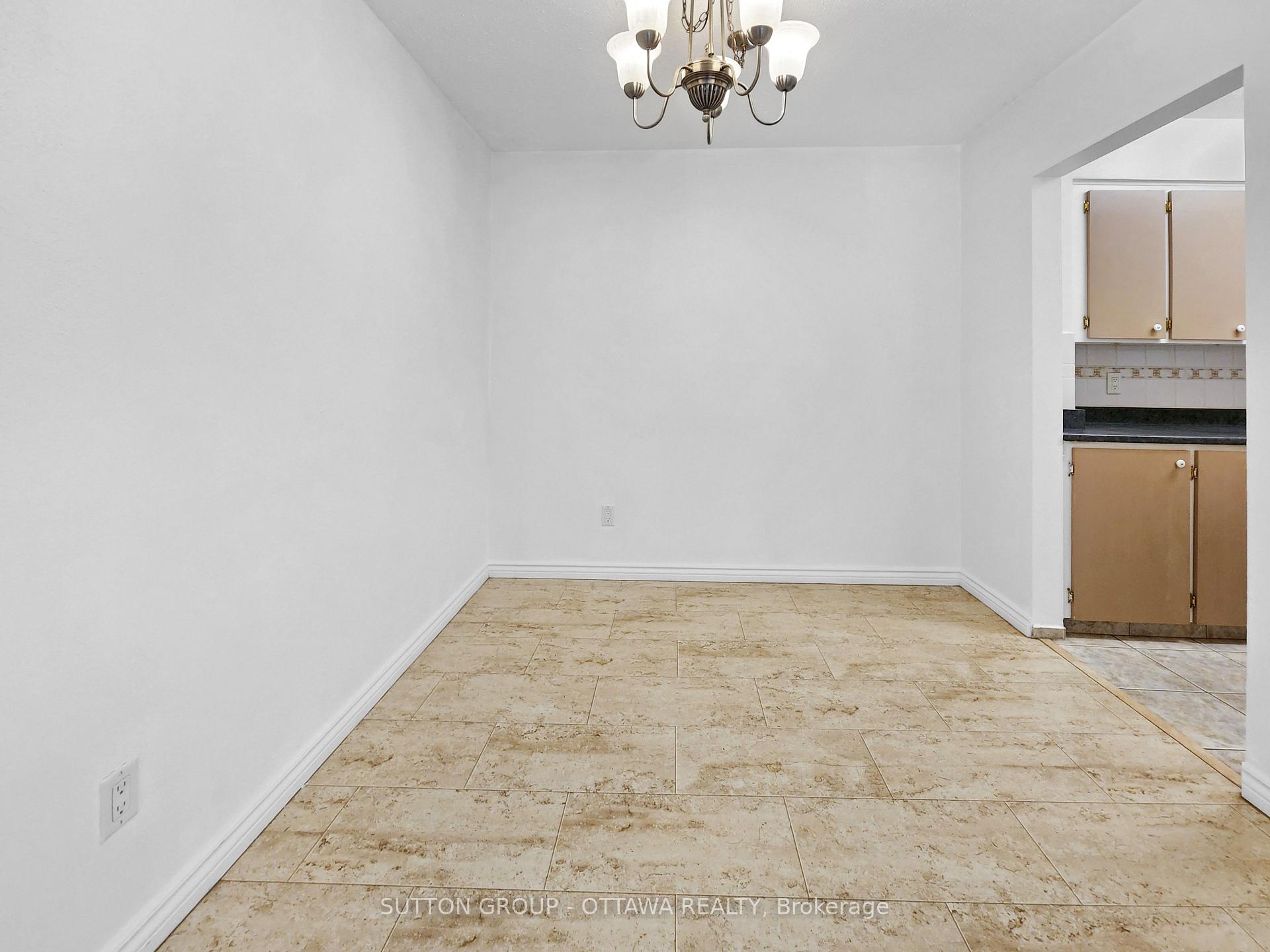Photo 13 of Unit 202A, 2044 Arrowsmith Drive, Ottawa, Beacon Hill South — HOMEH