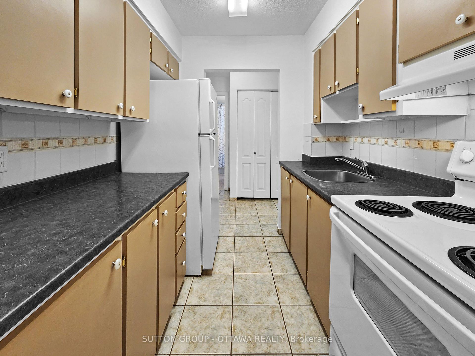 Photo 16 of Unit 202A, 2044 Arrowsmith Drive, Ottawa, Beacon Hill South — HOMEH