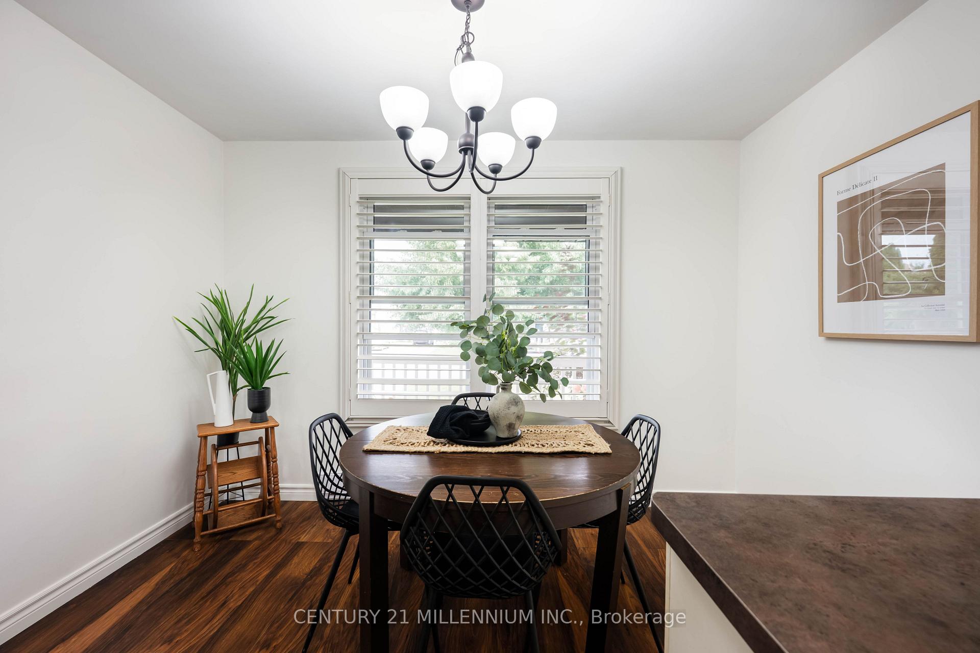 Photo 13 of 513 Pineview Gardens, Shelburne — HOMEH