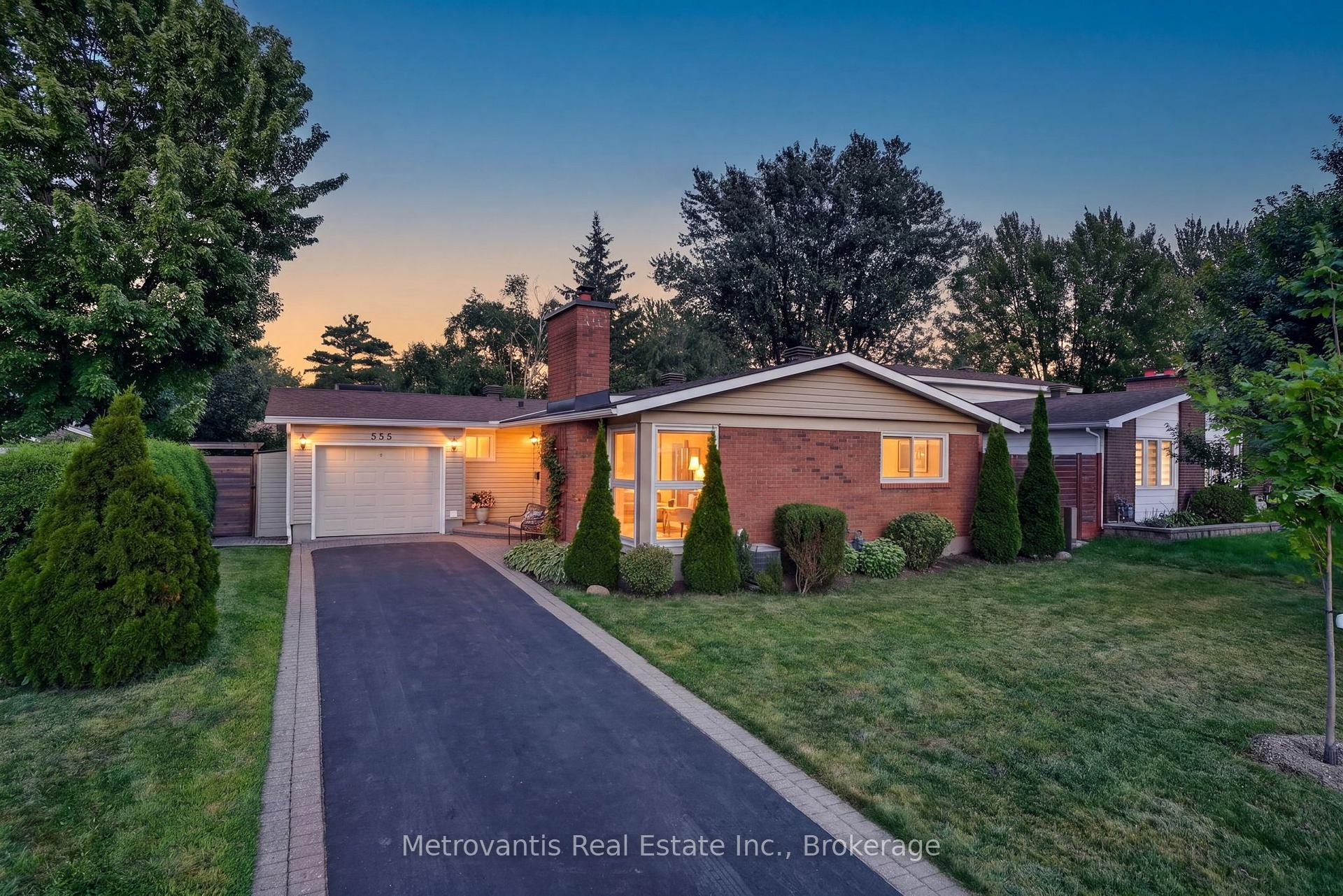 Photo 1 of 555 Buchanan Crescent, Ottawa, Beacon Hill North — HOMEH