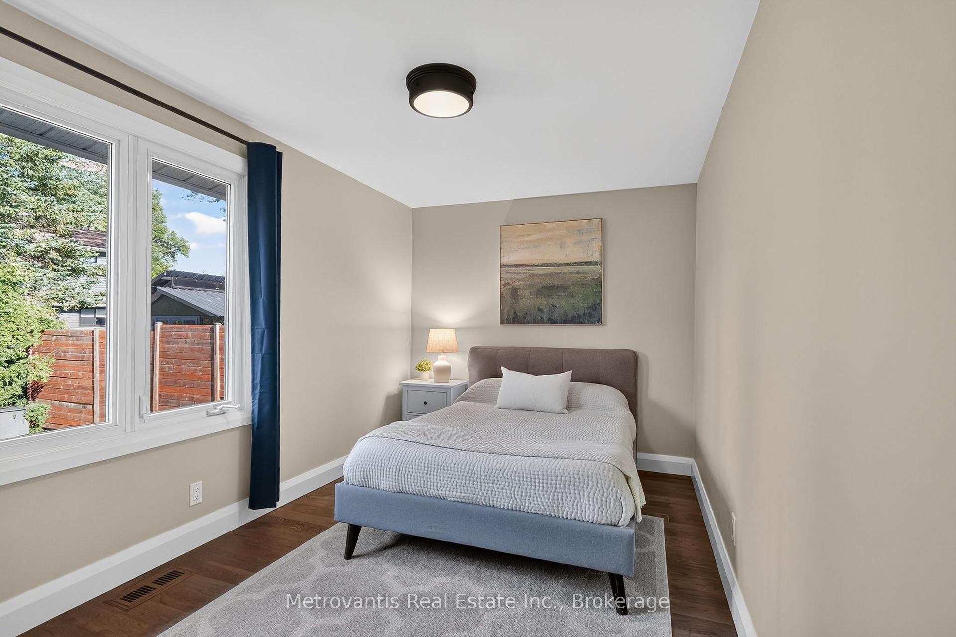 Photo 32 of 555 Buchanan Crescent, Ottawa, Beacon Hill North — HOMEH
