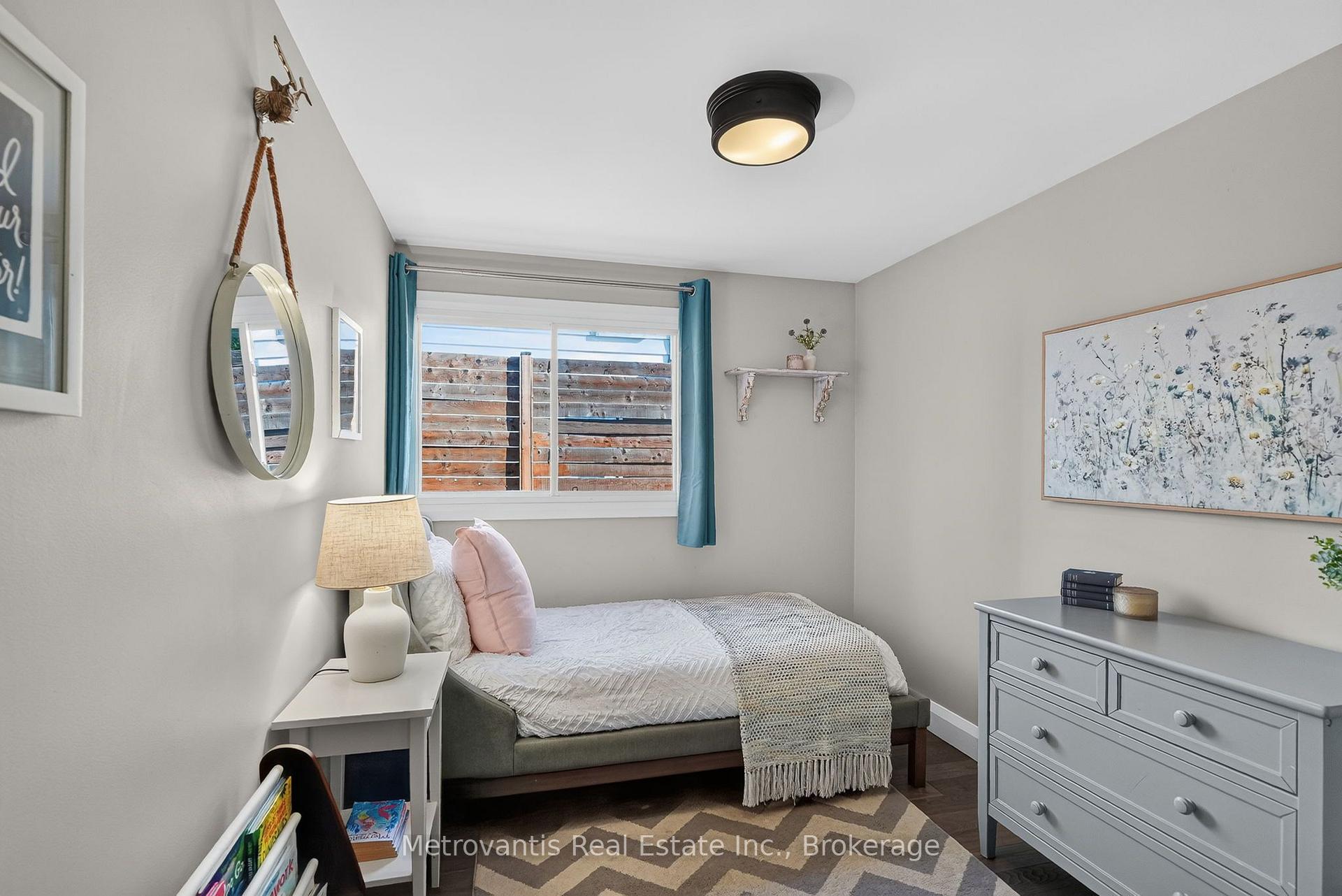 Photo 38 of 555 Buchanan Crescent, Ottawa, Beacon Hill North — HOMEH