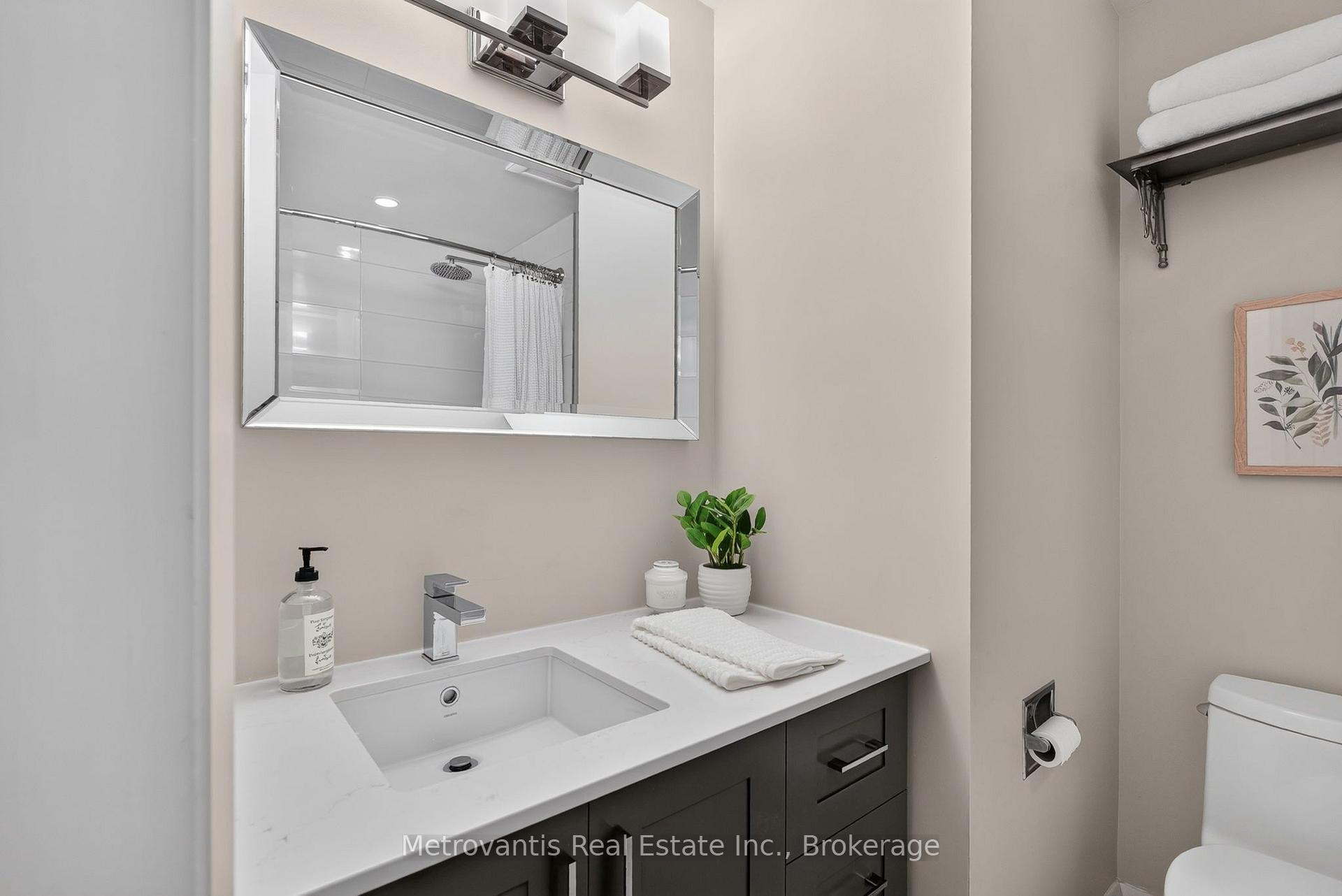 Photo 43 of 555 Buchanan Crescent, Ottawa, Beacon Hill North — HOMEH