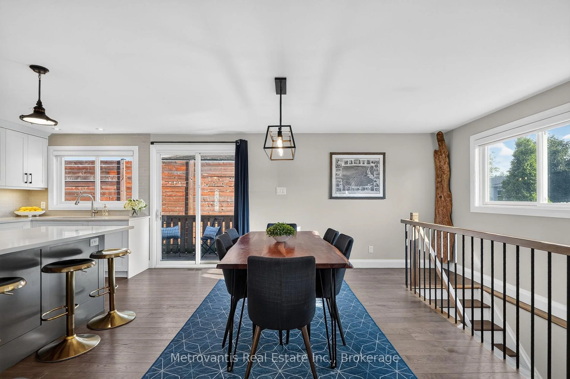 Photo 27 of 555 Buchanan Crescent, Ottawa, Beacon Hill North — HOMEH