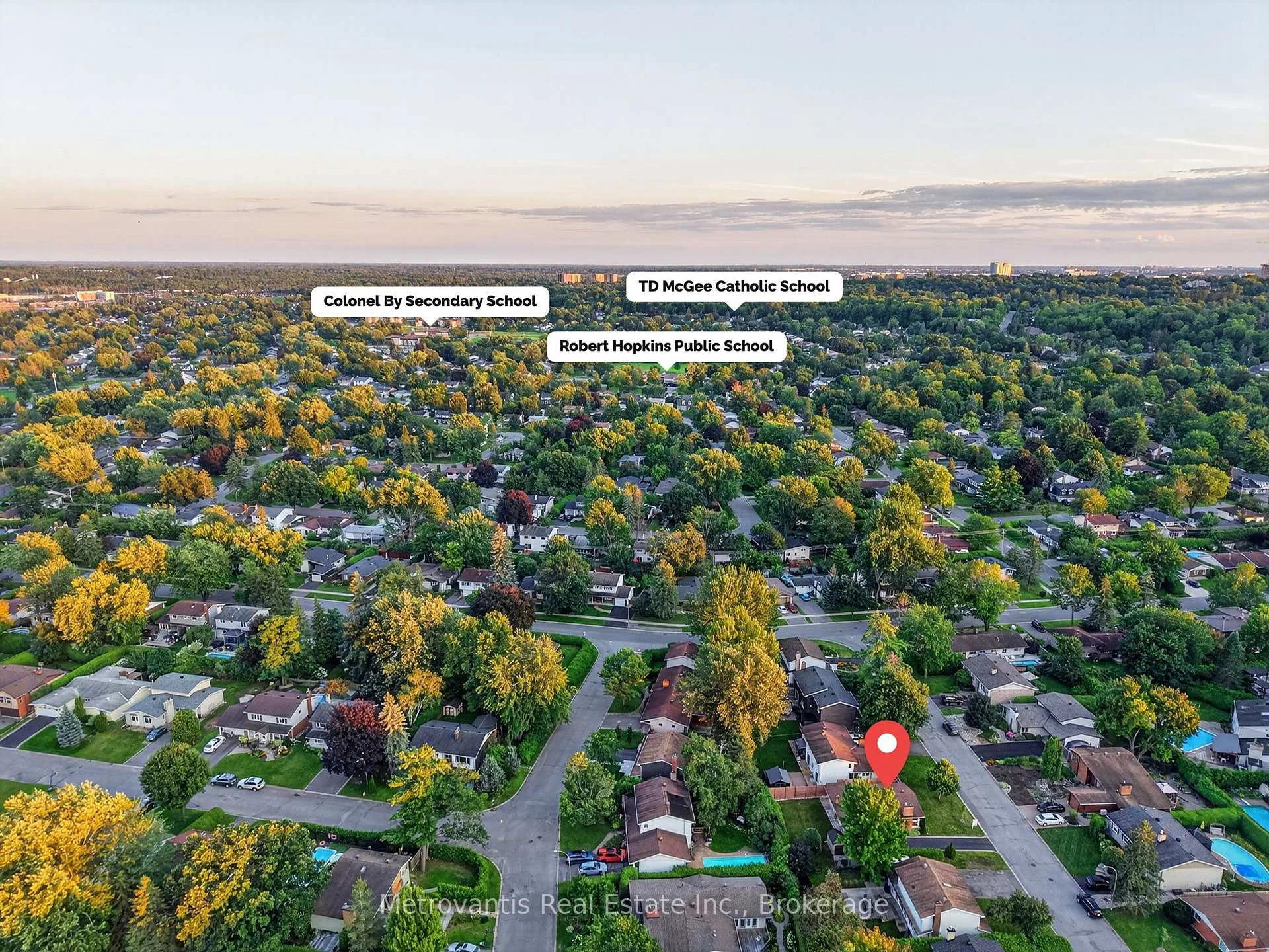 Photo 68 of 555 Buchanan Crescent, Ottawa, Beacon Hill North — HOMEH