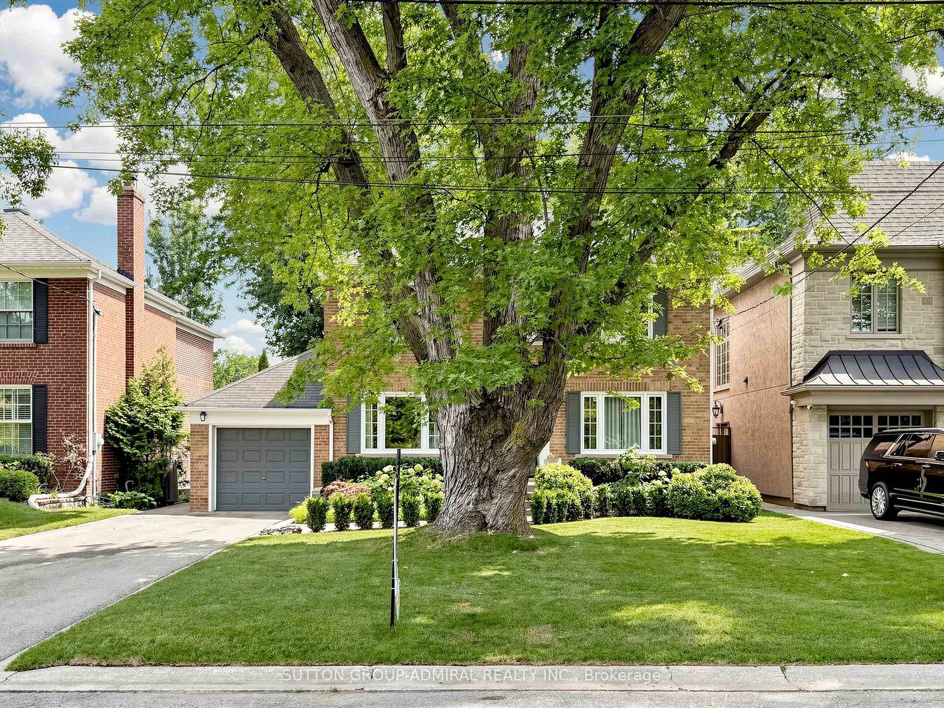 Front of 11 Marchwood Drive