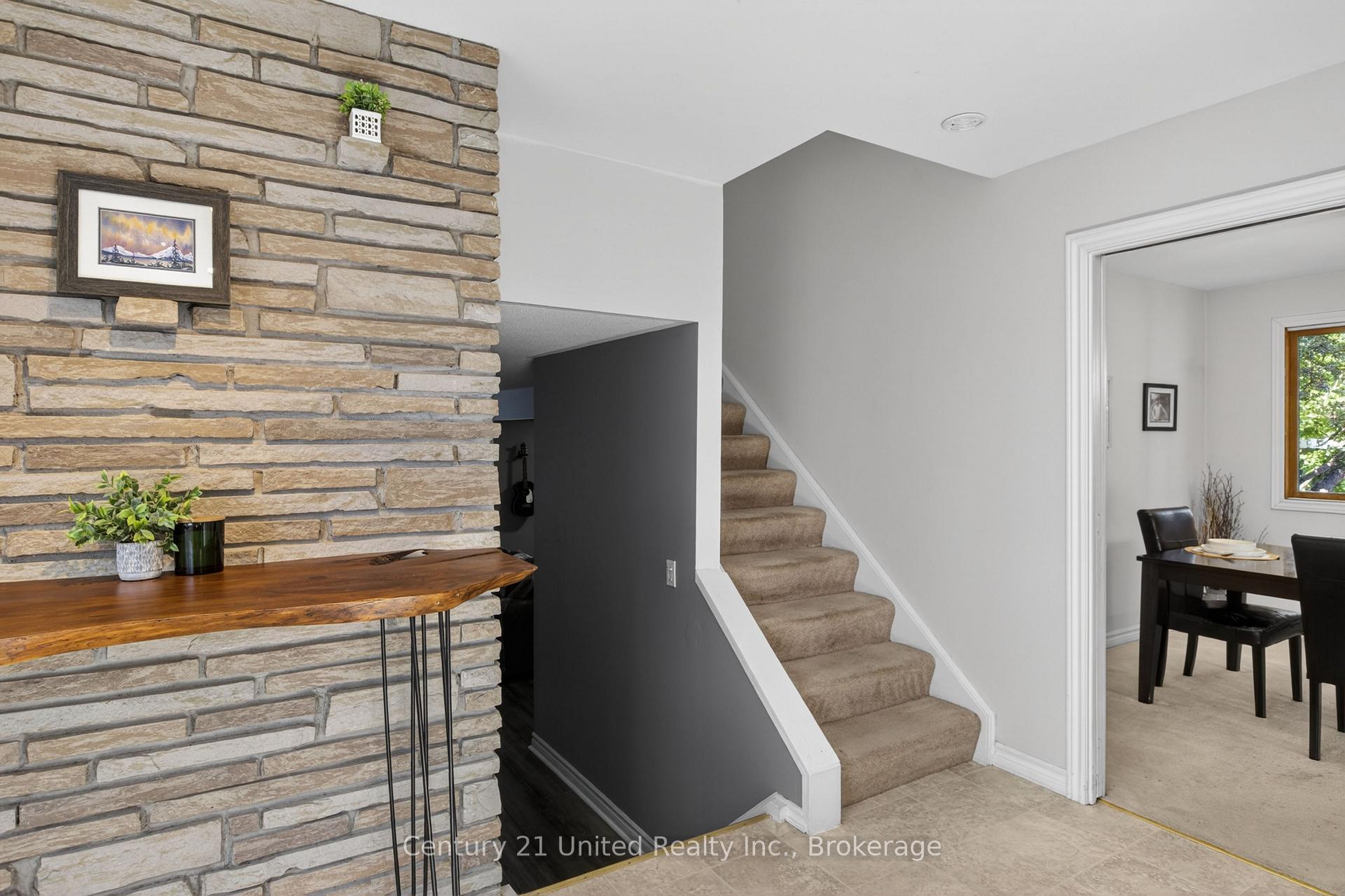 Photo 16 of 1169 Danita Boulevard, Peterborough, Monaghan Ward 2 — HOMEH