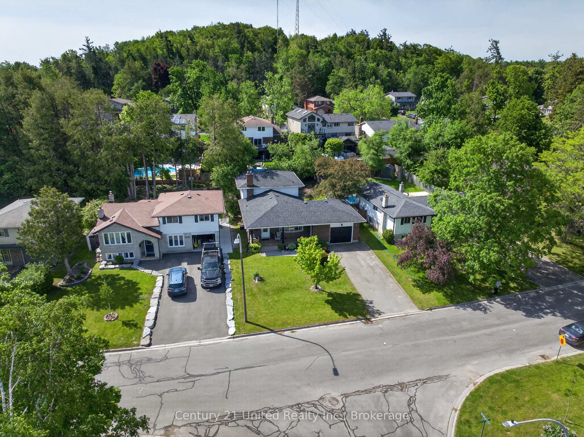 Photo 44 of 1169 Danita Boulevard, Peterborough, Monaghan Ward 2 — HOMEH