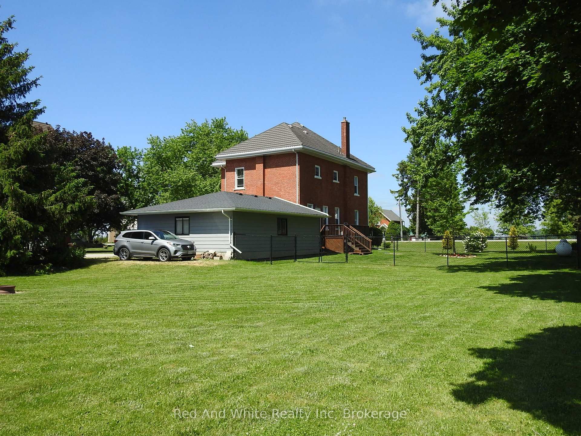 Photo 5 of 5105 Rd 164, West Perth, Mitchell — HOMEH