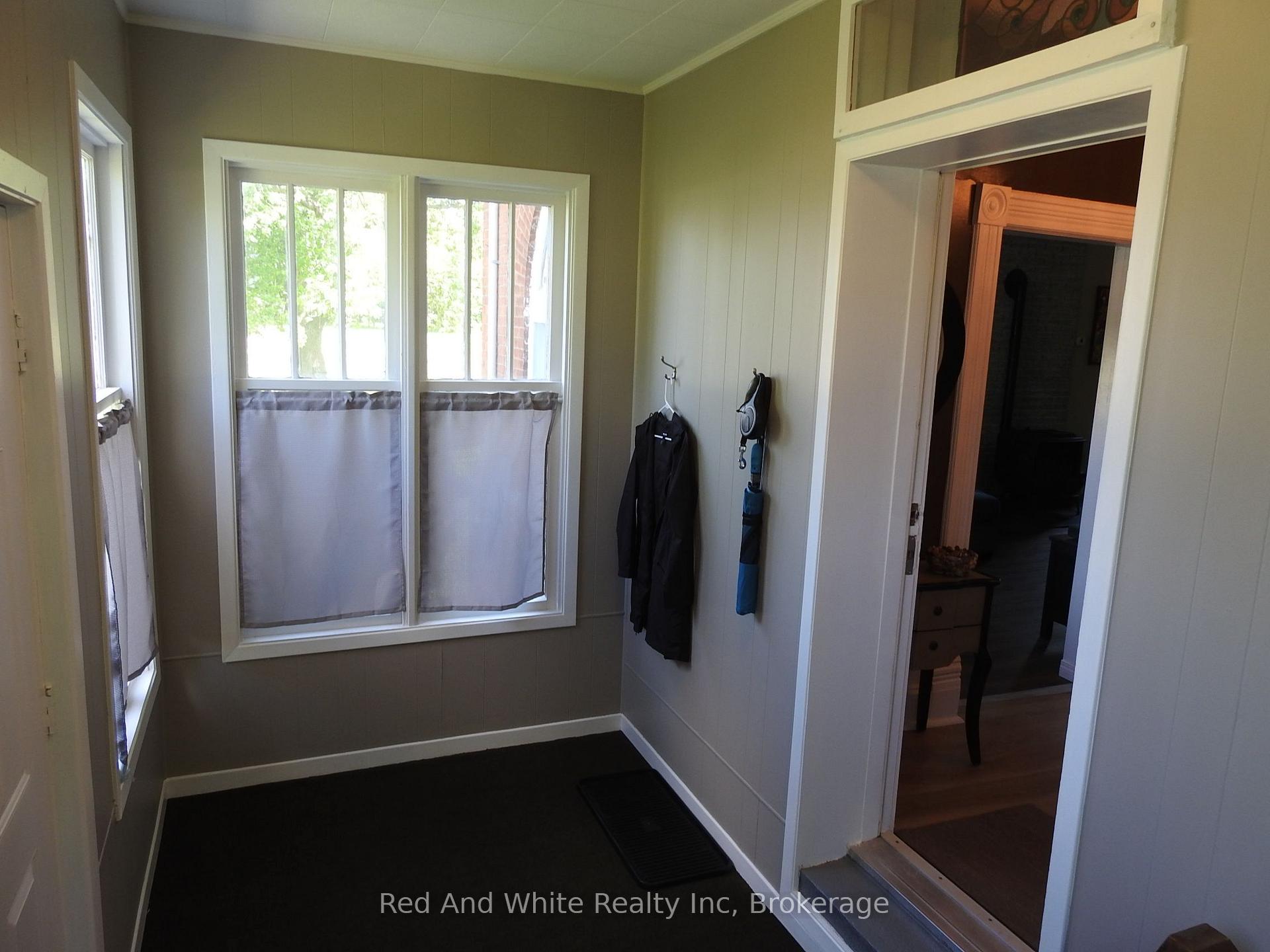 Photo 8 of 5105 Rd 164, West Perth, Mitchell — HOMEH