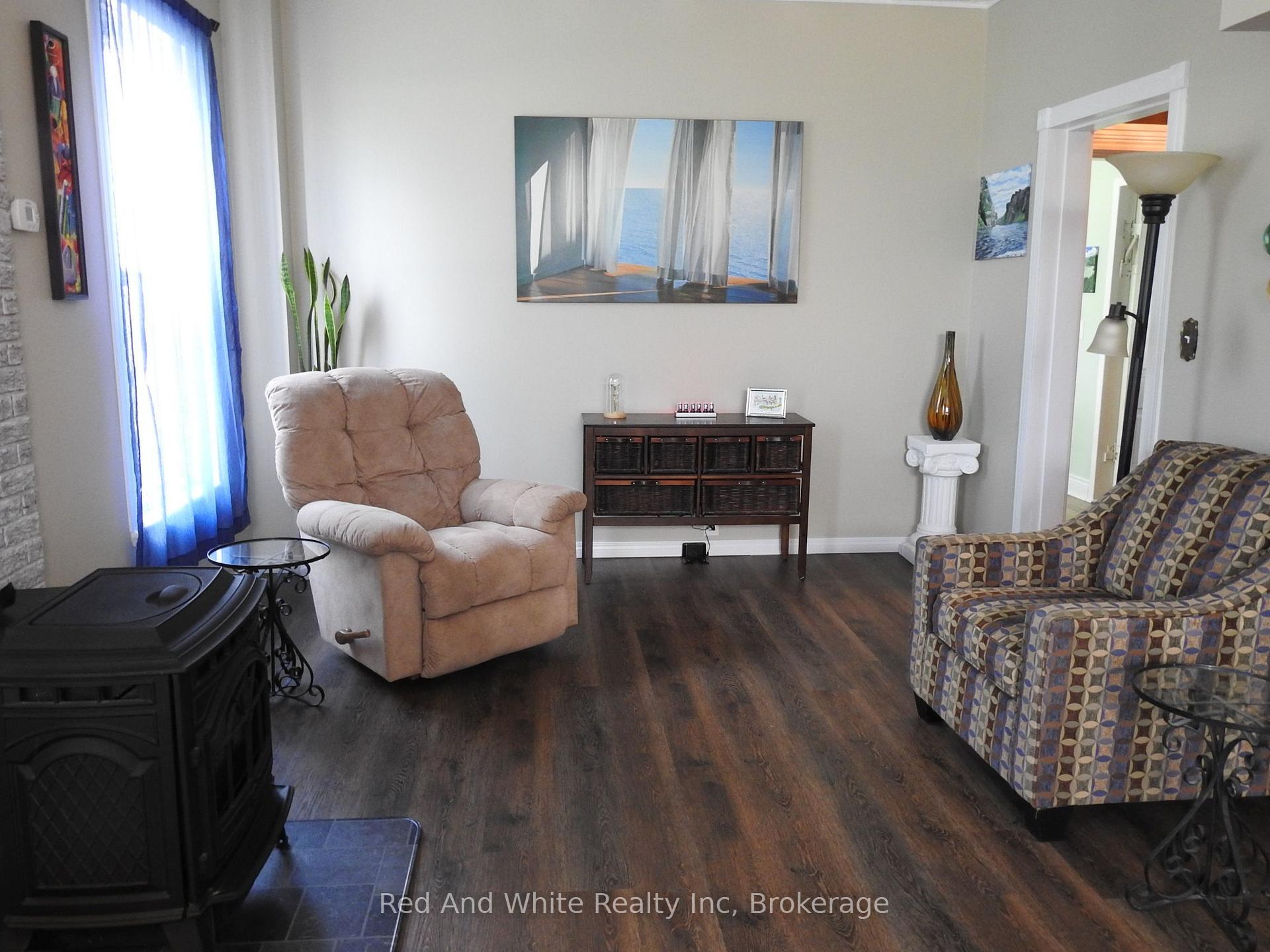 Photo 14 of 5105 Rd 164, West Perth, Mitchell — HOMEH