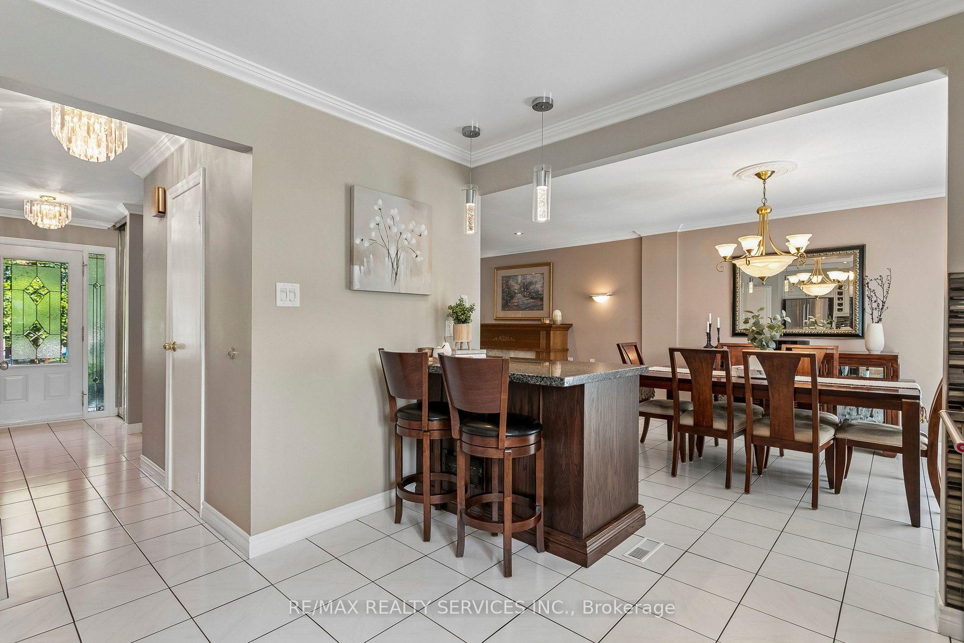 Photo 19 of 11 Longbourne Crescent, Brampton, Westgate — HOMEH