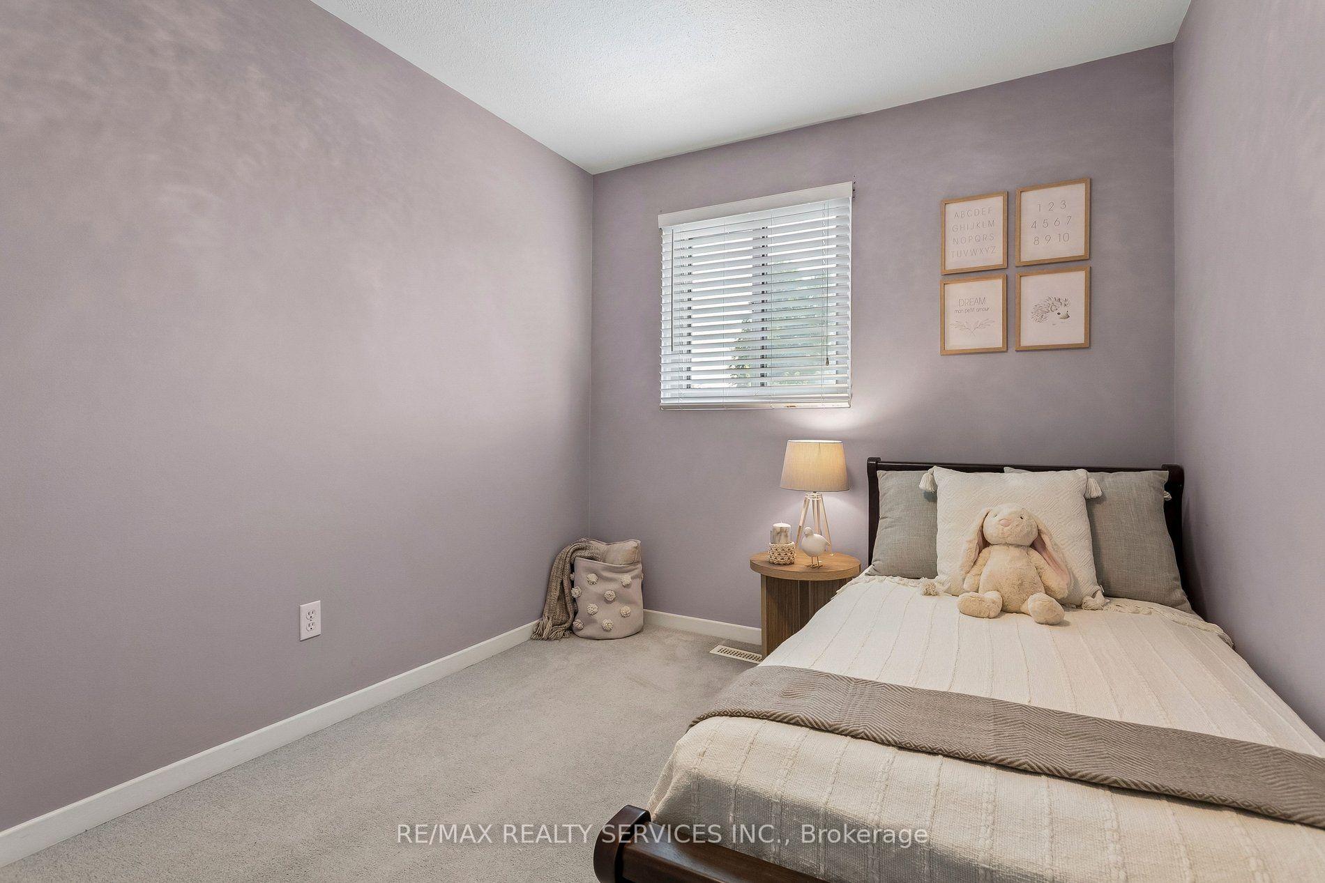 Photo 26 of 11 Longbourne Crescent, Brampton, Westgate — HOMEH