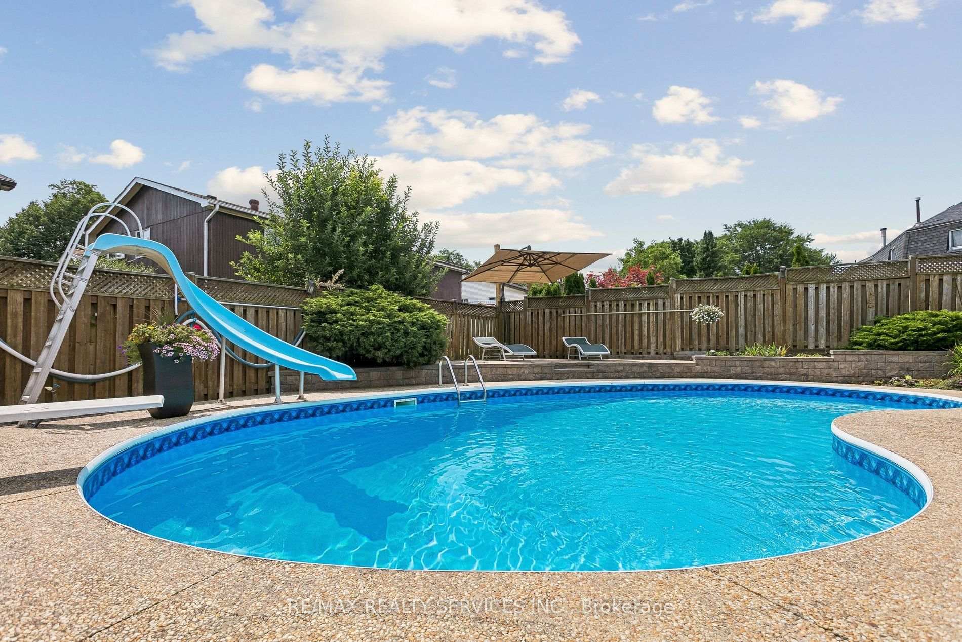 Photo 49 of 11 Longbourne Crescent, Brampton, Westgate — HOMEH