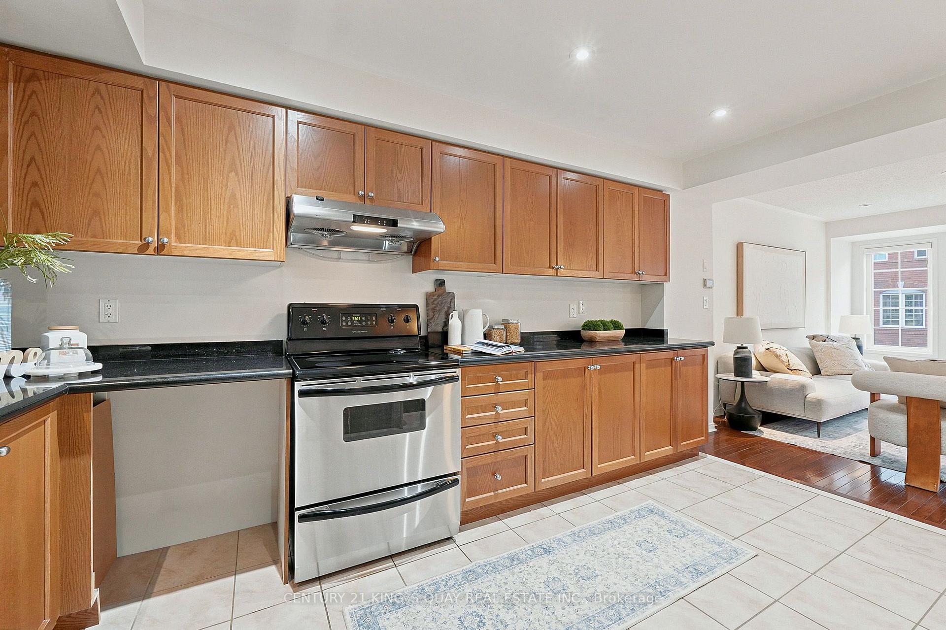 Photo 24 of Unit 22, 619 Evans Avenue, Etobicoke, Alderwood — HOMEH