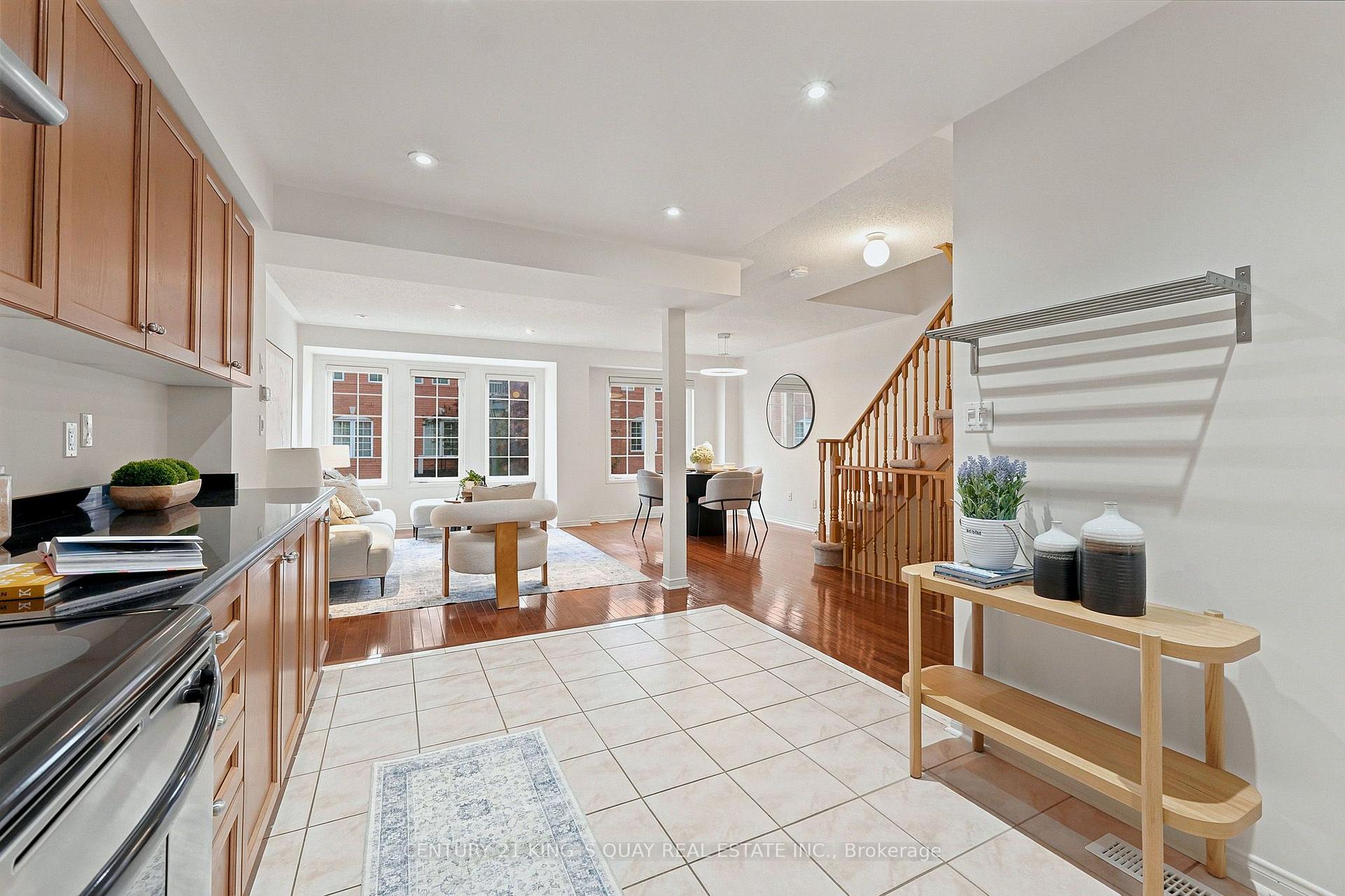 Photo 26 of Unit 22, 619 Evans Avenue, Etobicoke, Alderwood — HOMEH