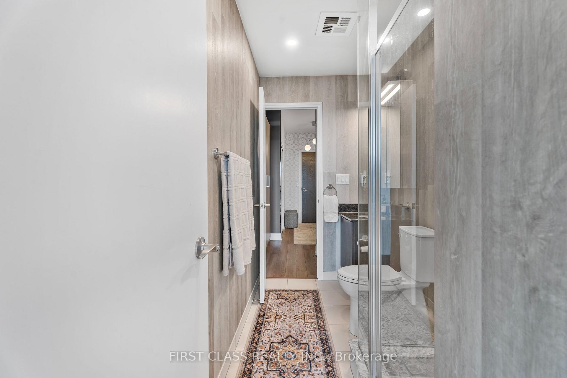 Photo 10 of Unit 1804, 2910 Highway 7, Vaughan, Concord — HOMEH
